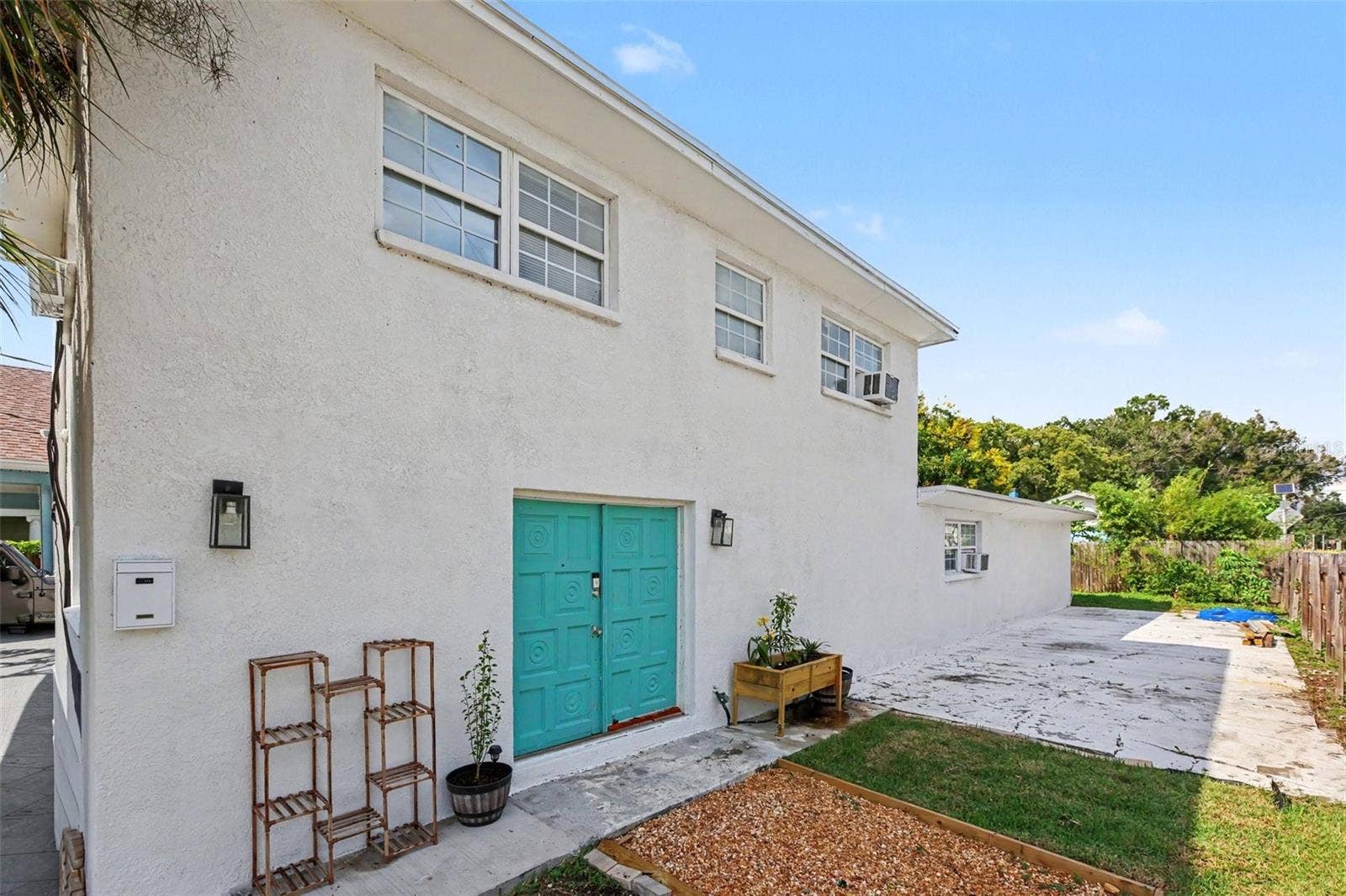 301 W CHELSEA STREET, Tampa, FL 33603