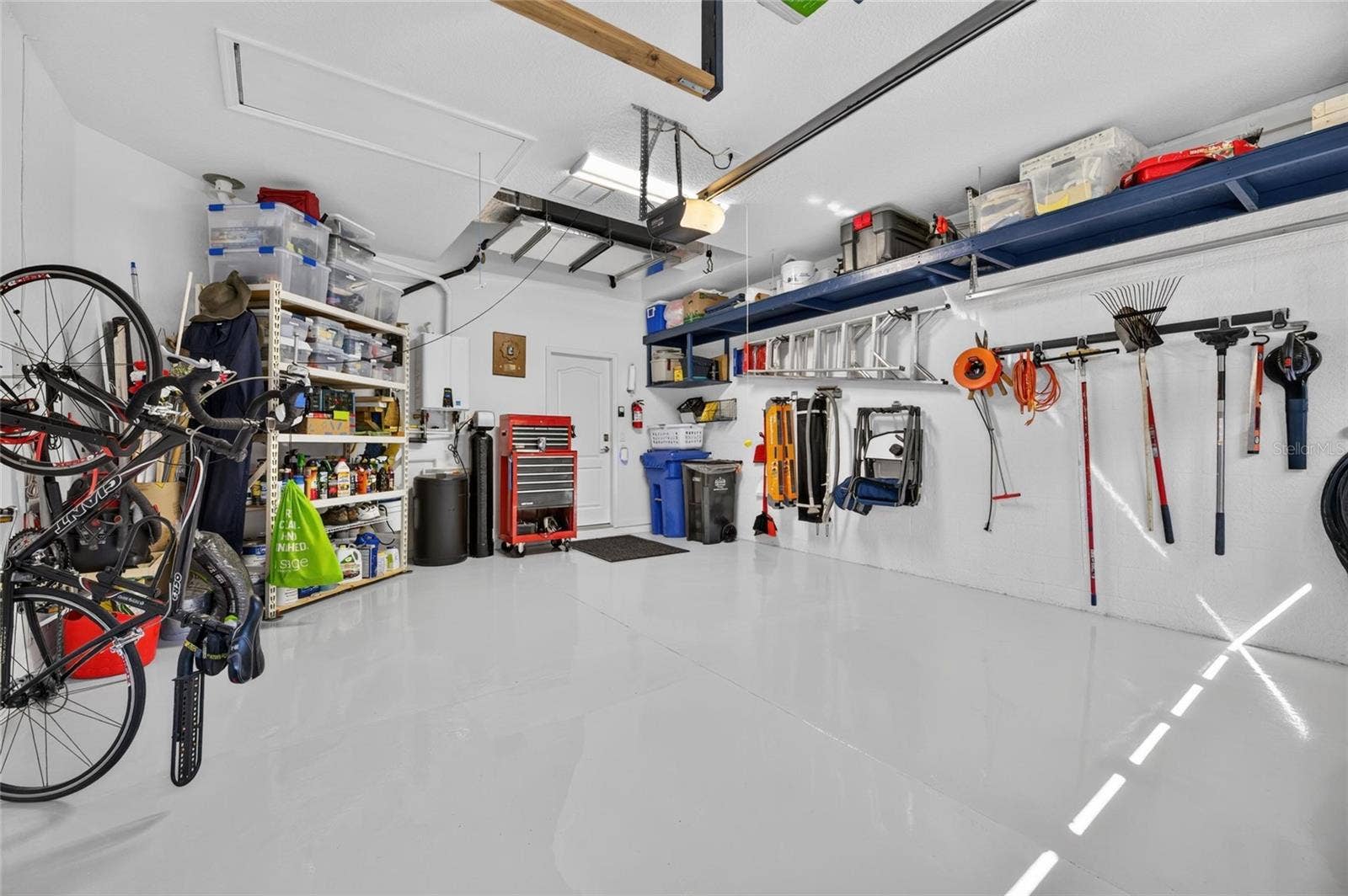 6817 SURREY OAK DRIVE, Apollo Beach, FL 33572 6817 SURREY OAK DRIVE, Apollo Beach, FL 33572