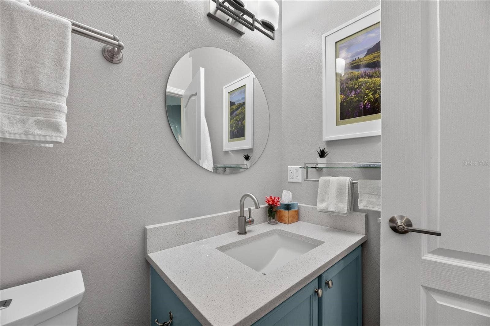 6817 SURREY OAK DRIVE, Apollo Beach, FL 33572 6817 SURREY OAK DRIVE, Apollo Beach, FL 33572