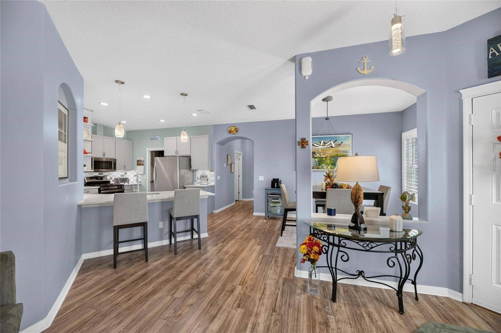 6817 SURREY OAK DRIVE, Apollo Beach, FL 33572 6817 SURREY OAK DRIVE, Apollo Beach, FL 33572