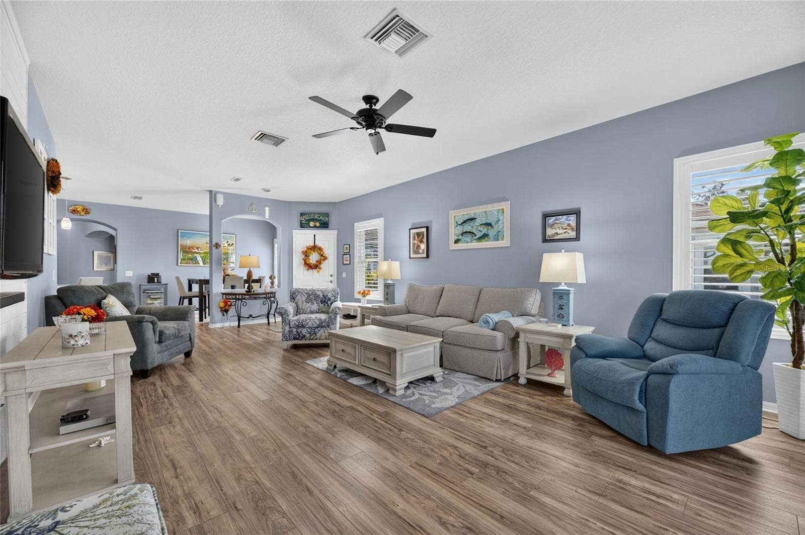 6817 SURREY OAK DRIVE, Apollo Beach, FL 33572 6817 SURREY OAK DRIVE, Apollo Beach, FL 33572