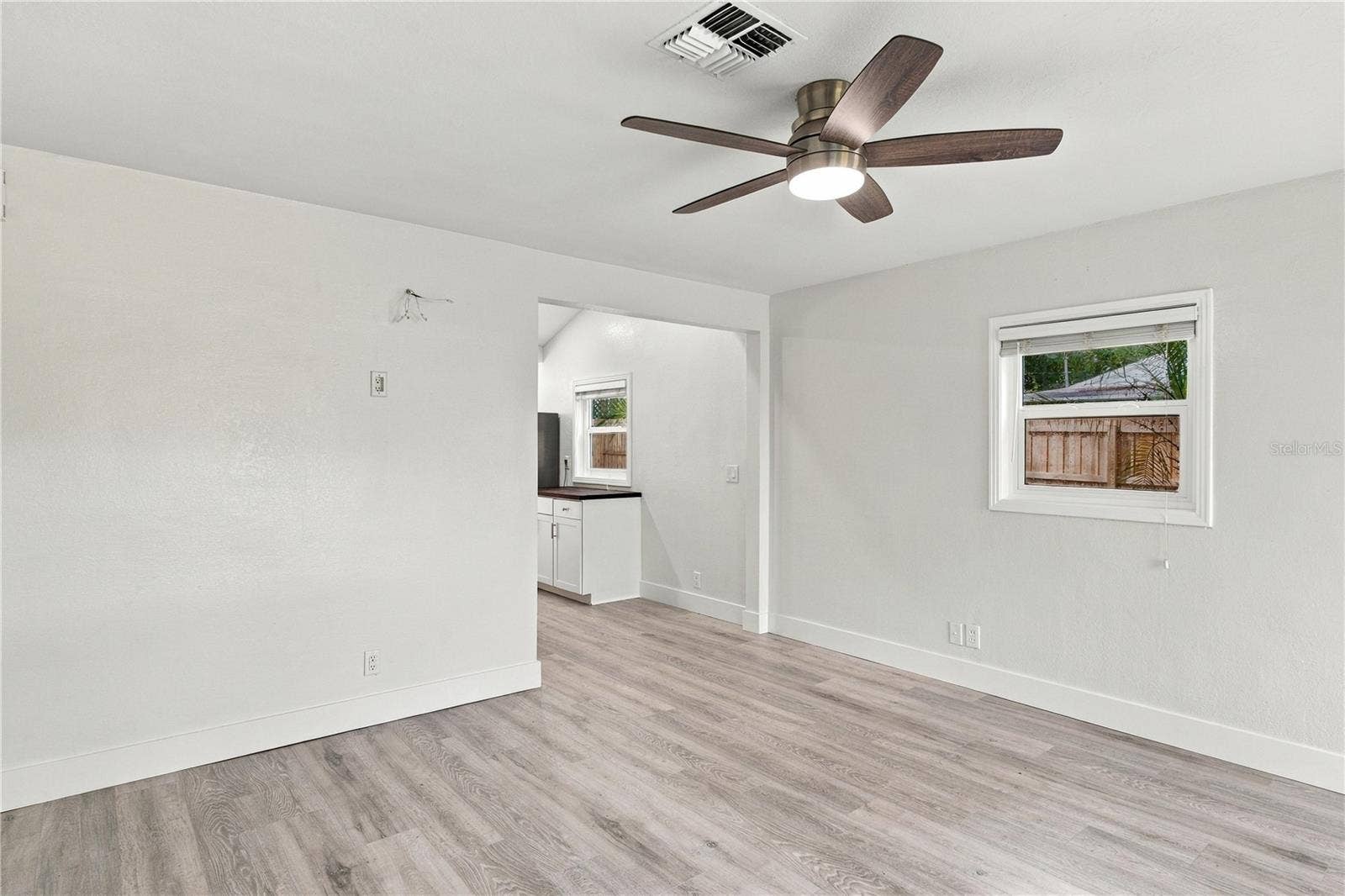 39 HAMILTON HEATH DRIVE, Tampa, FL 33604 39 HAMILTON HEATH DRIVE, Tampa, FL 33604