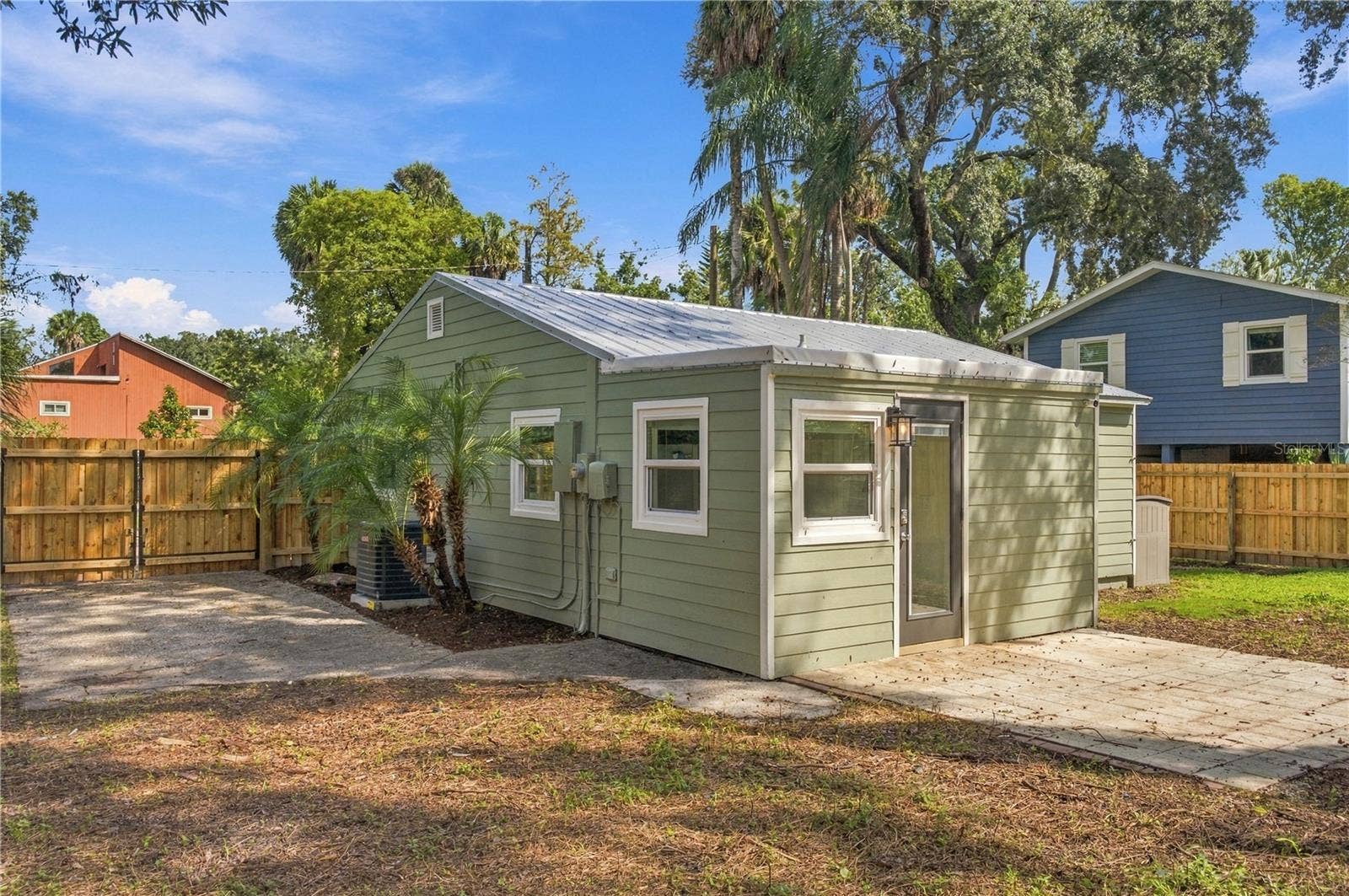 39 HAMILTON HEATH DRIVE, Tampa, FL 33604 39 HAMILTON HEATH DRIVE, Tampa, FL 33604