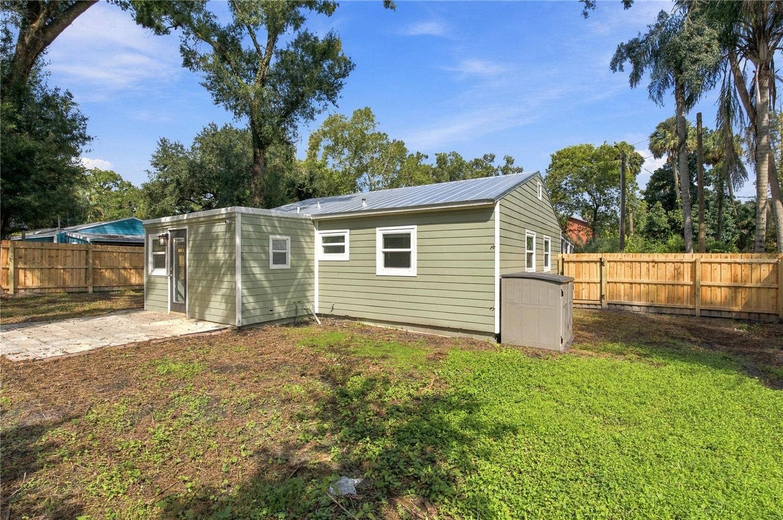 39 HAMILTON HEATH DRIVE, Tampa, FL 33604 39 HAMILTON HEATH DRIVE, Tampa, FL 33604