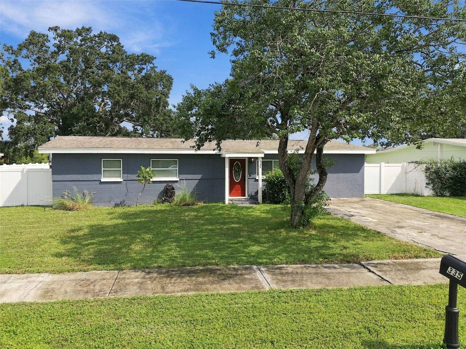 335 COUNTRY CLUB DRIVE, Oldsmar, FL 34677 335 COUNTRY CLUB DRIVE, Oldsmar, FL 34677