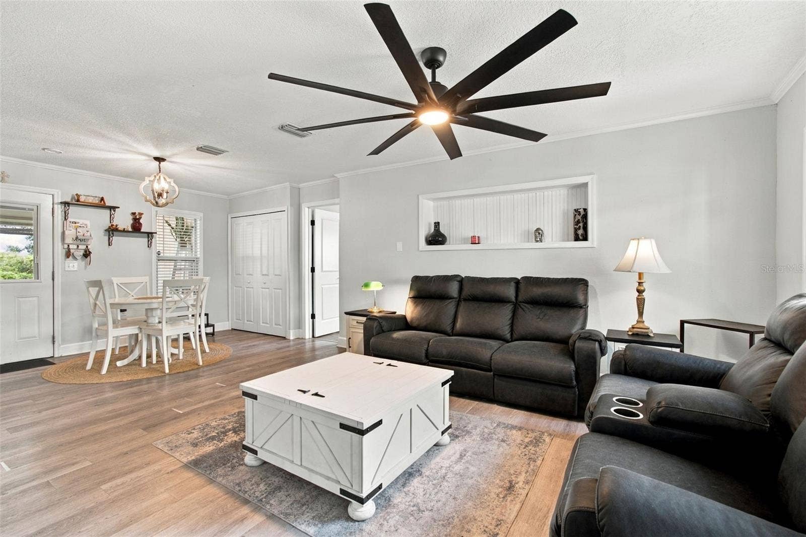 335 COUNTRY CLUB DRIVE, Oldsmar, FL 34677 335 COUNTRY CLUB DRIVE, Oldsmar, FL 34677