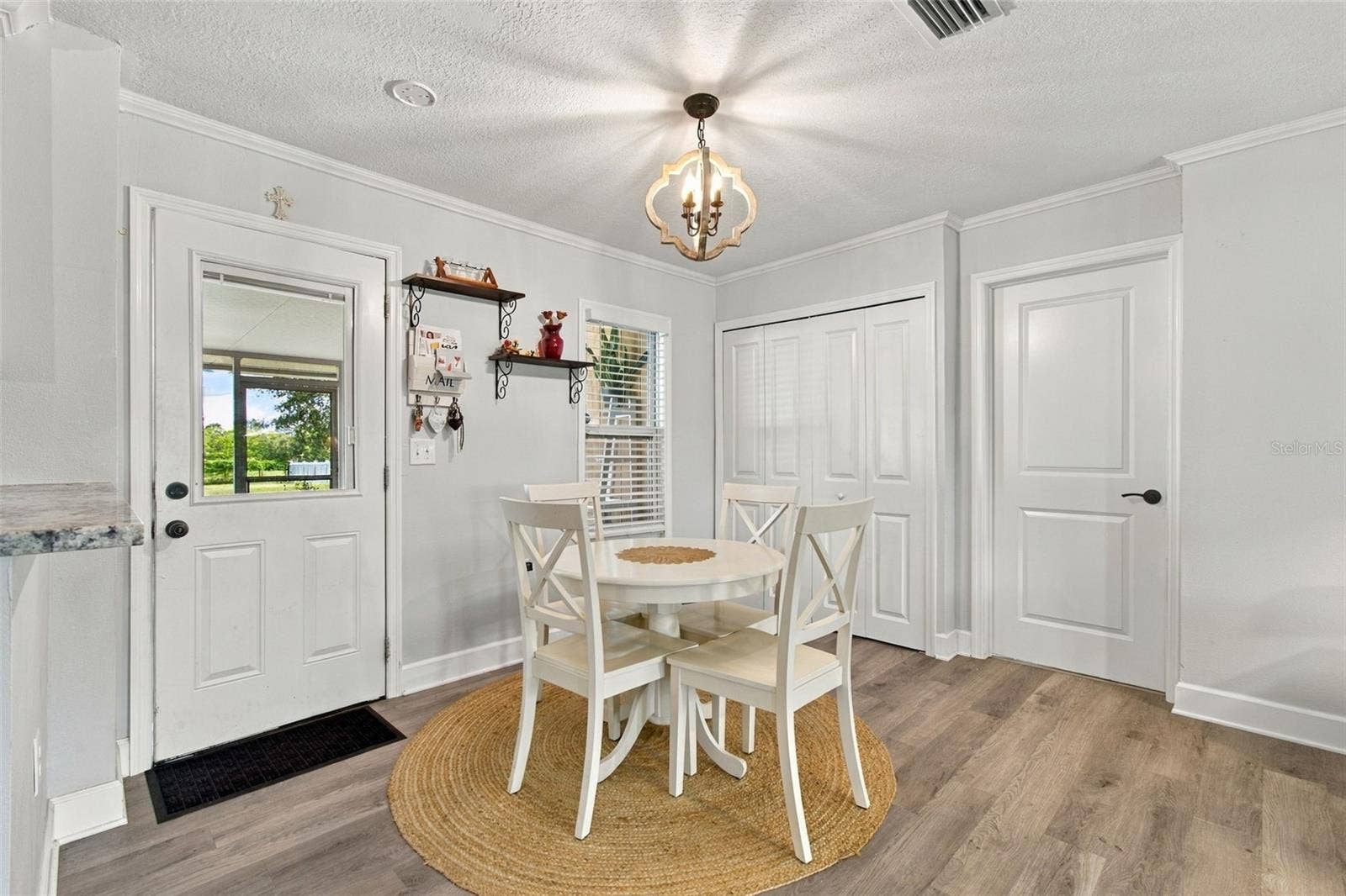 335 COUNTRY CLUB DRIVE, Oldsmar, FL 34677 335 COUNTRY CLUB DRIVE, Oldsmar, FL 34677