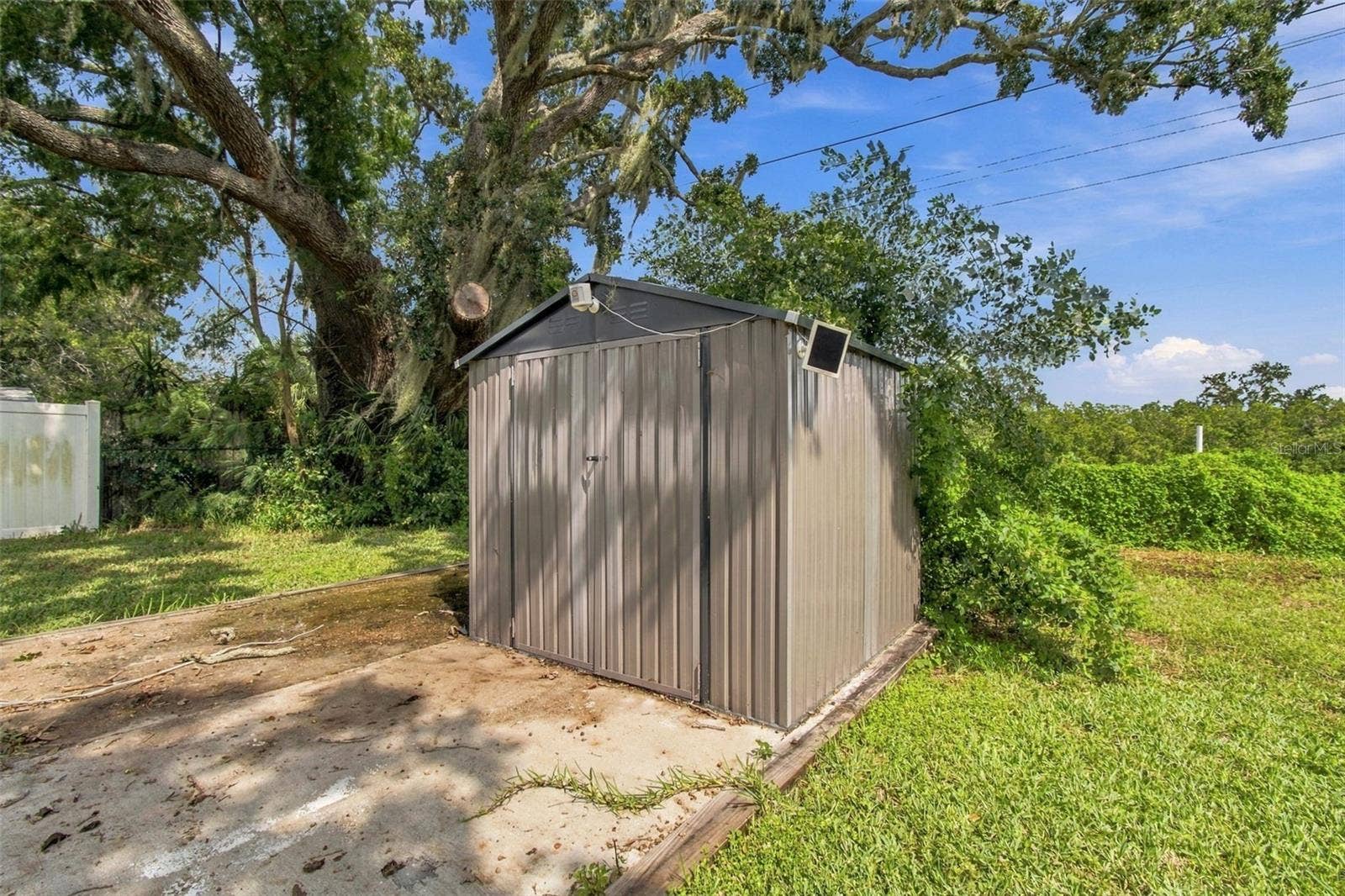 335 COUNTRY CLUB DRIVE, Oldsmar, FL 34677 335 COUNTRY CLUB DRIVE, Oldsmar, FL 34677