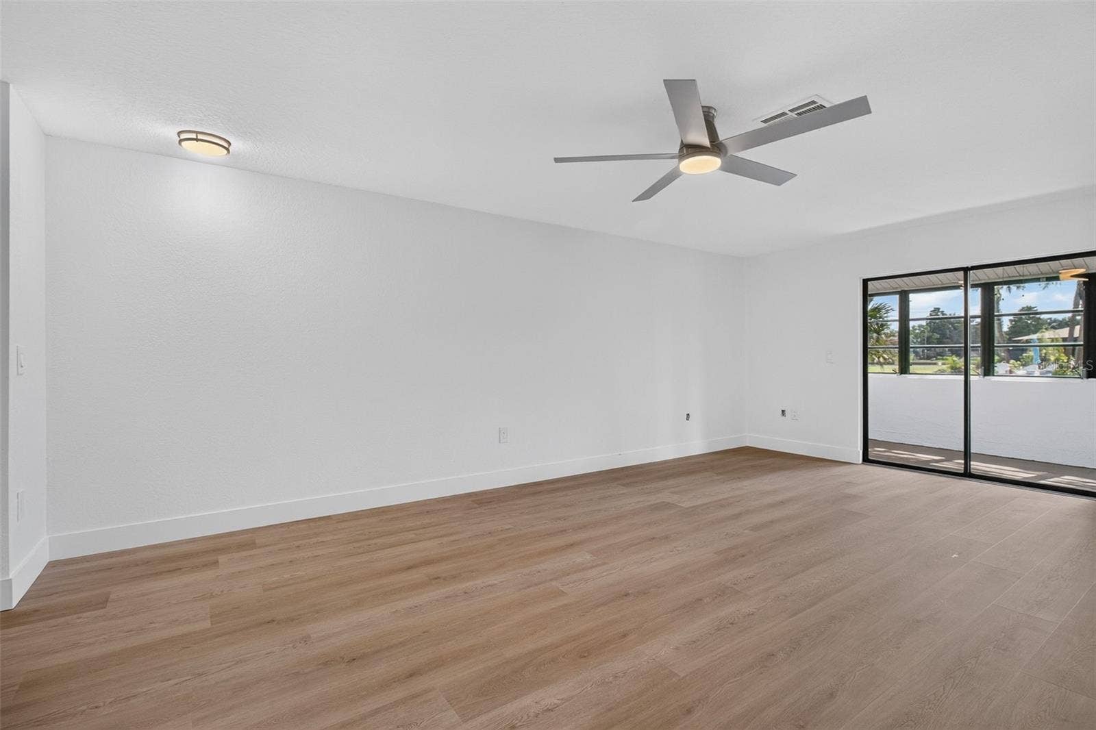 1234 11TH CIRCLE SE, #19, Largo, FL 33771 1234 11TH CIRCLE SE, #19, Largo, FL 33771