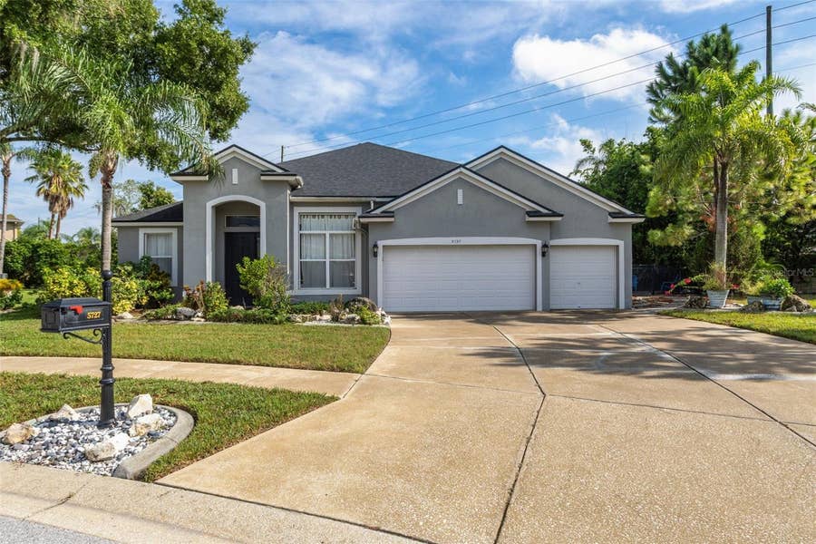 Property photo for 5727 GOLDEN OWL LOOP, Land O Lakes, FL