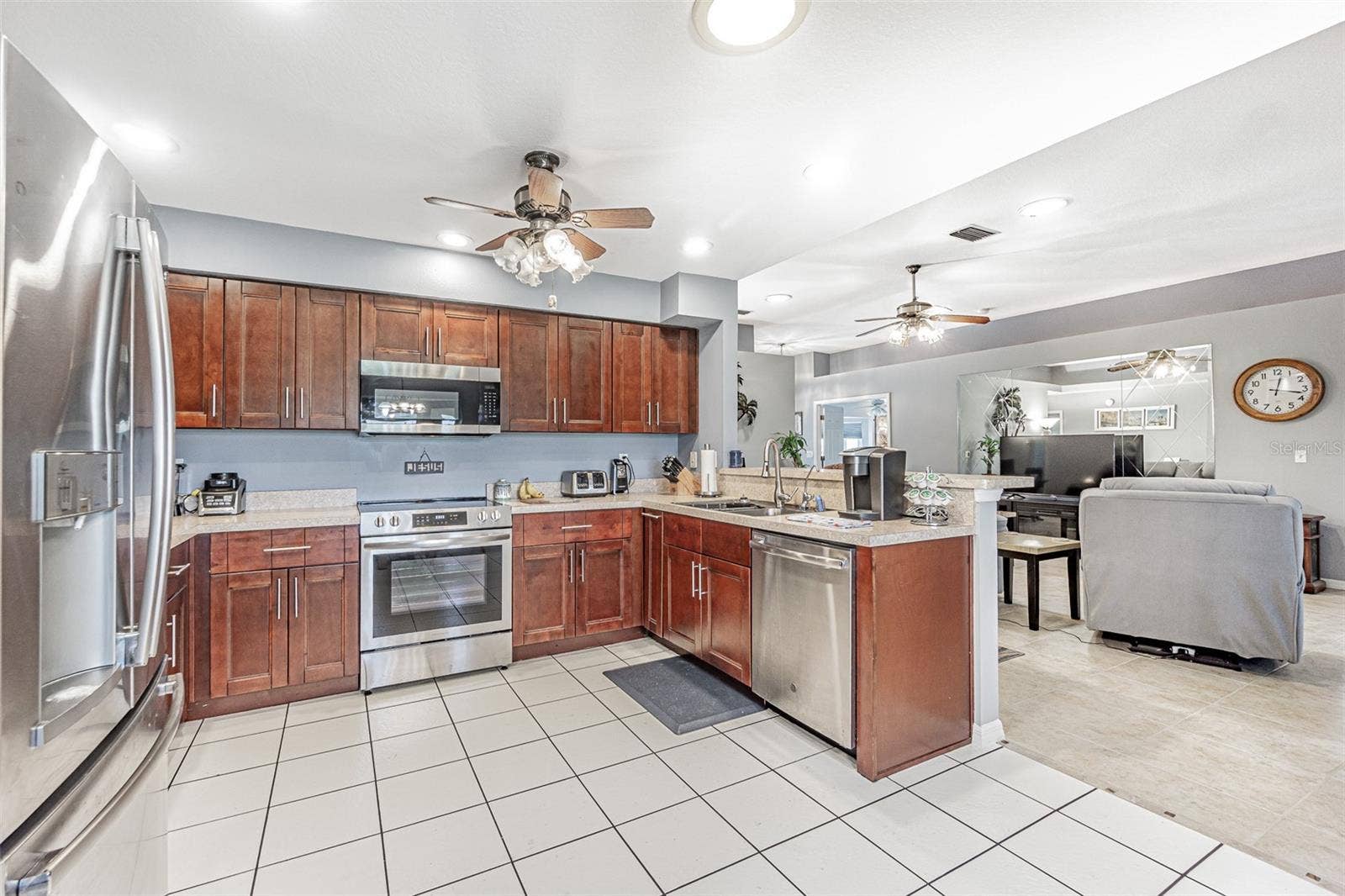 10829 MOSHIE LANE, San Antonio, FL 33576 10829 MOSHIE LANE, San Antonio, FL 33576
