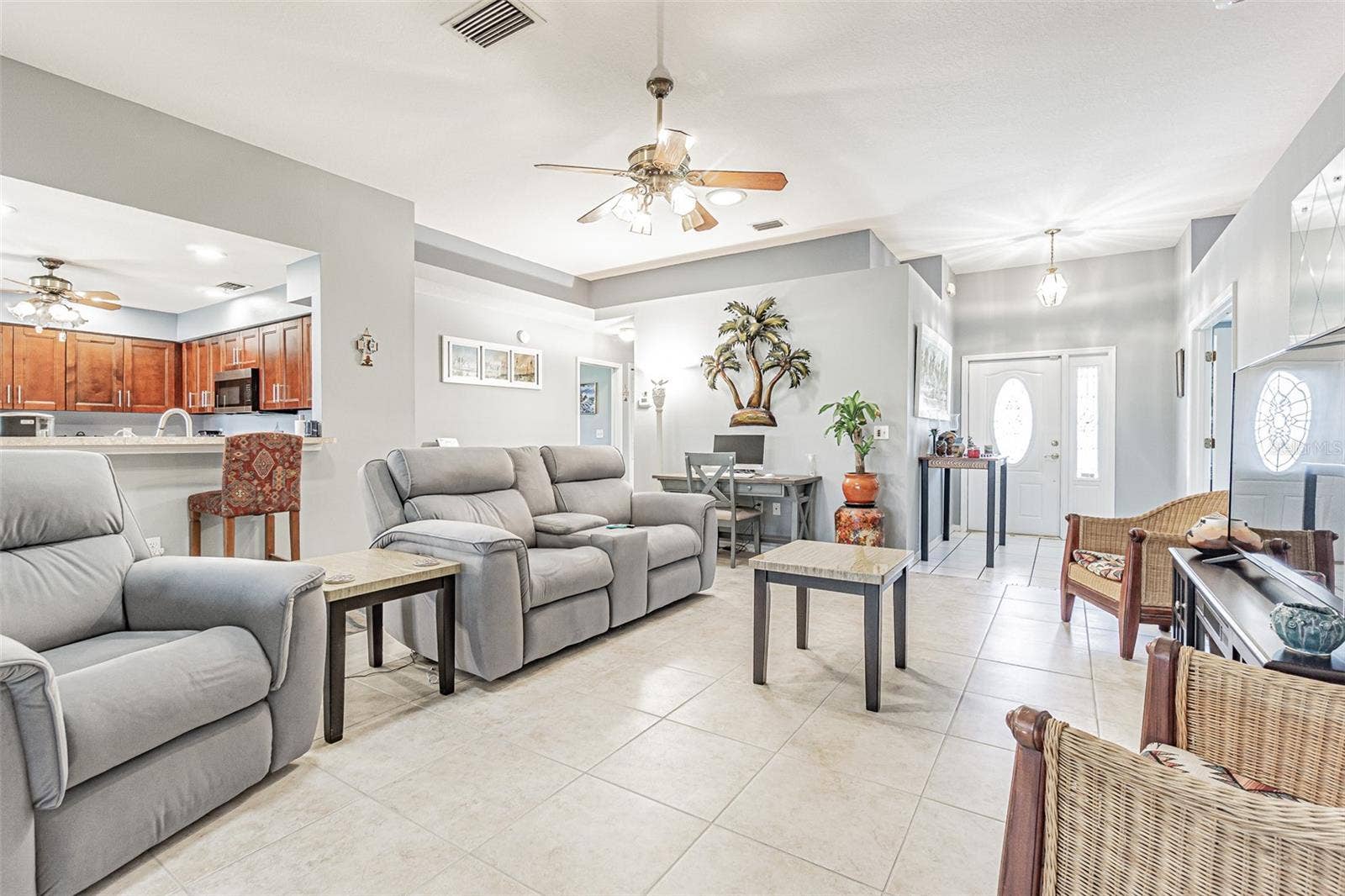10829 MOSHIE LANE, San Antonio, FL 33576 10829 MOSHIE LANE, San Antonio, FL 33576