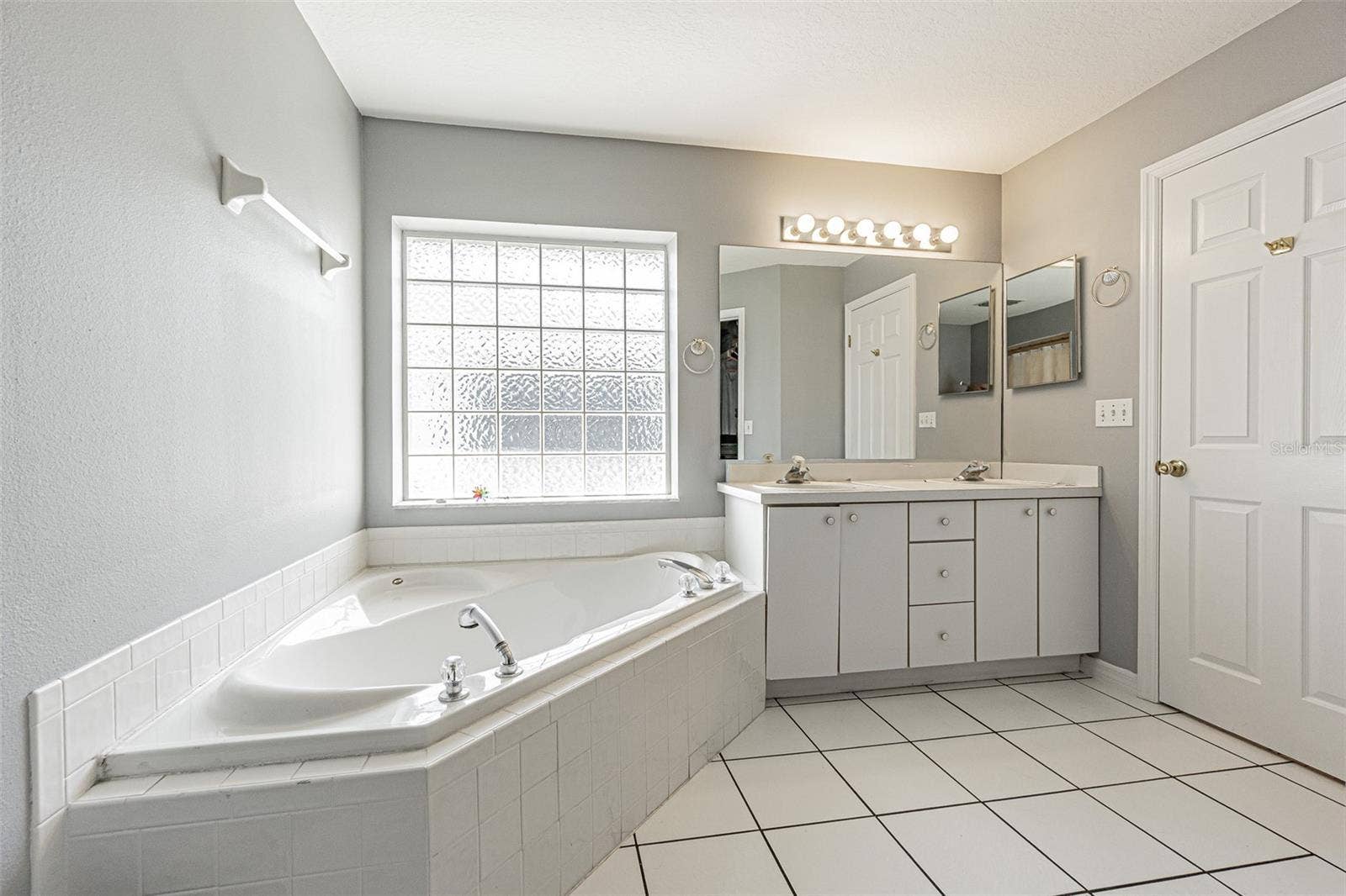 10829 MOSHIE LANE, San Antonio, FL 33576 10829 MOSHIE LANE, San Antonio, FL 33576