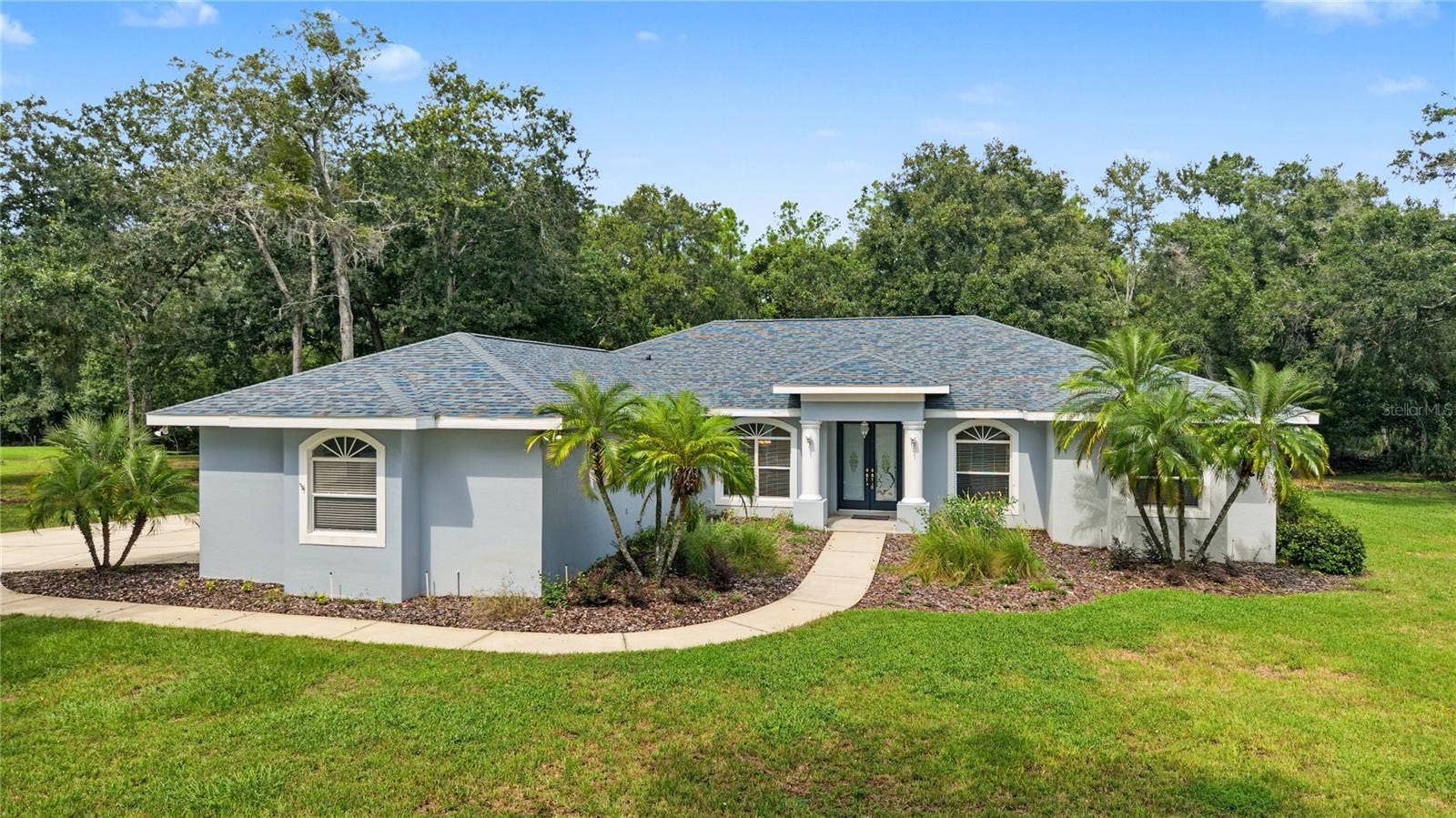 915 LAKE THOMAS LANE, Lutz, FL 33548