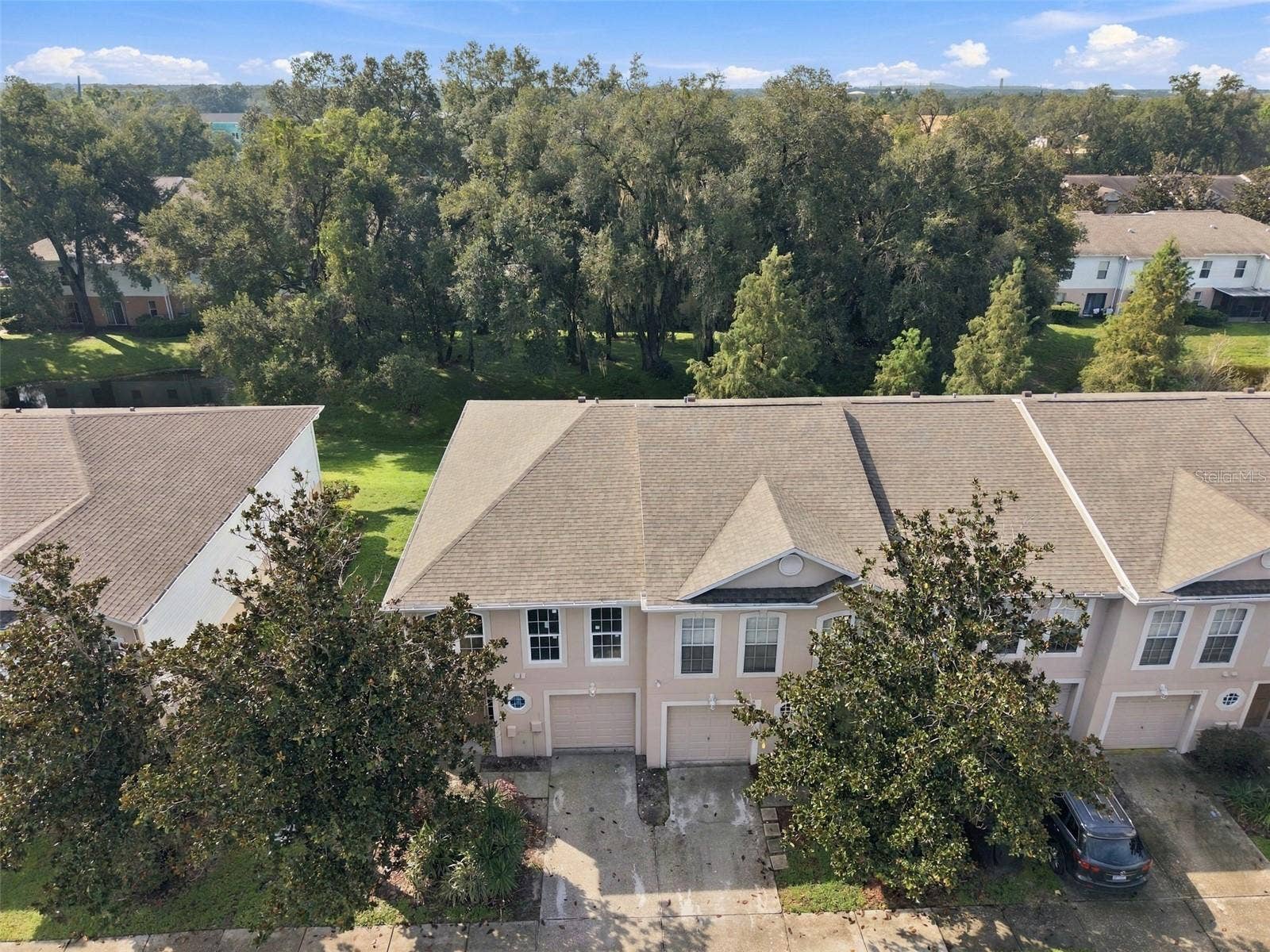9951 ASHBURN LAKE DRIVE, Tampa, FL 33610 9951 ASHBURN LAKE DRIVE, Tampa, FL 33610