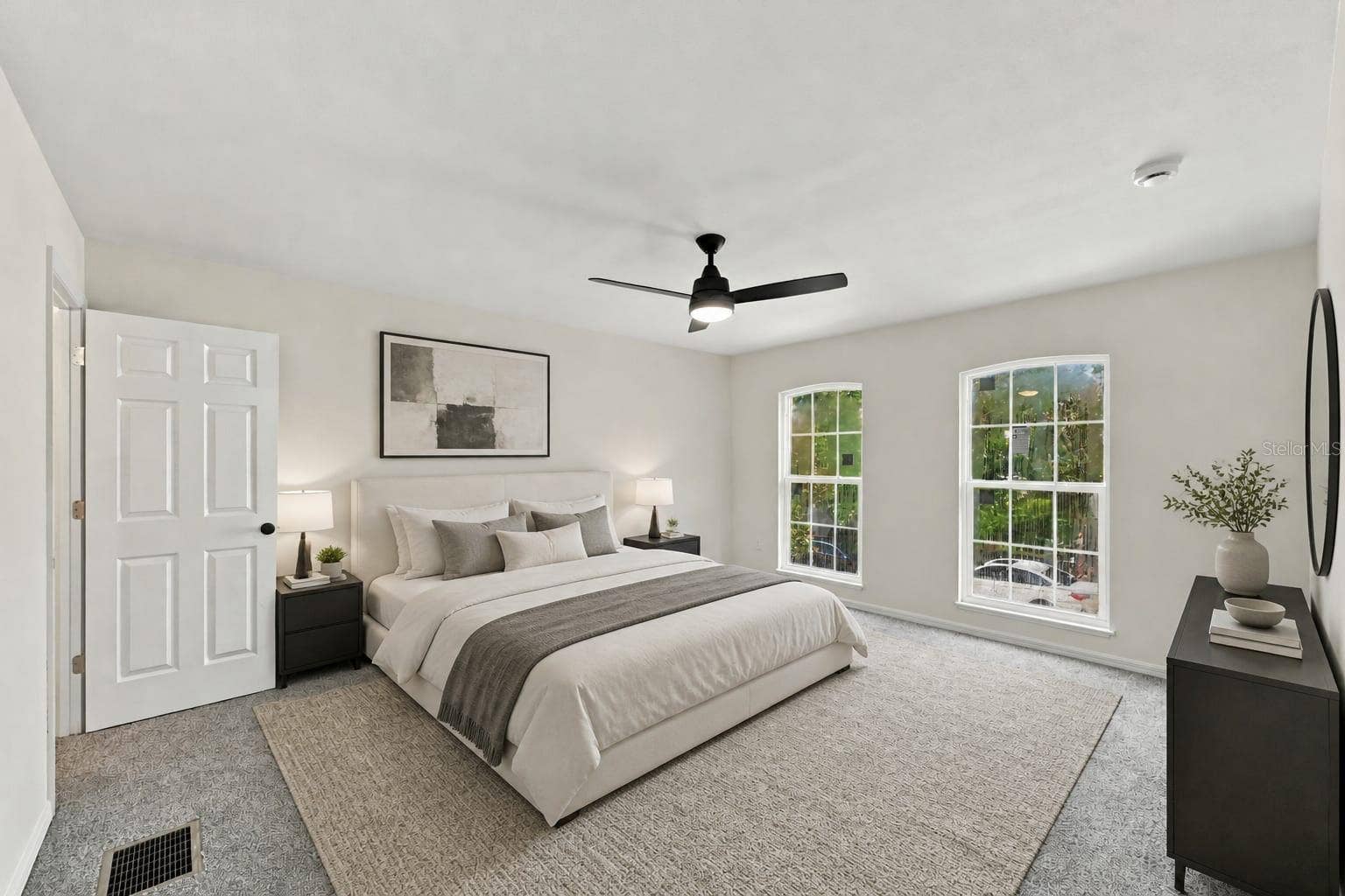9951 ASHBURN LAKE DRIVE, Tampa, FL 33610 9951 ASHBURN LAKE DRIVE, Tampa, FL 33610