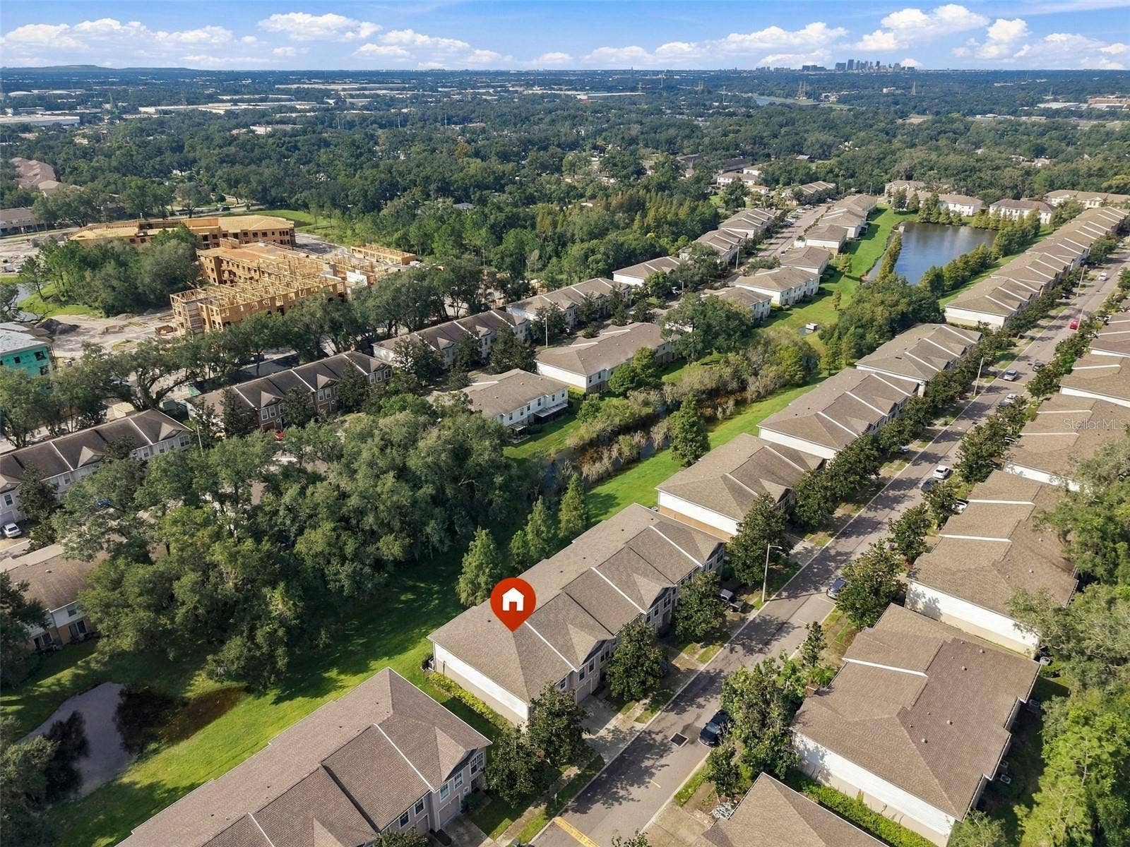 9951 ASHBURN LAKE DRIVE, Tampa, FL 33610 9951 ASHBURN LAKE DRIVE, Tampa, FL 33610