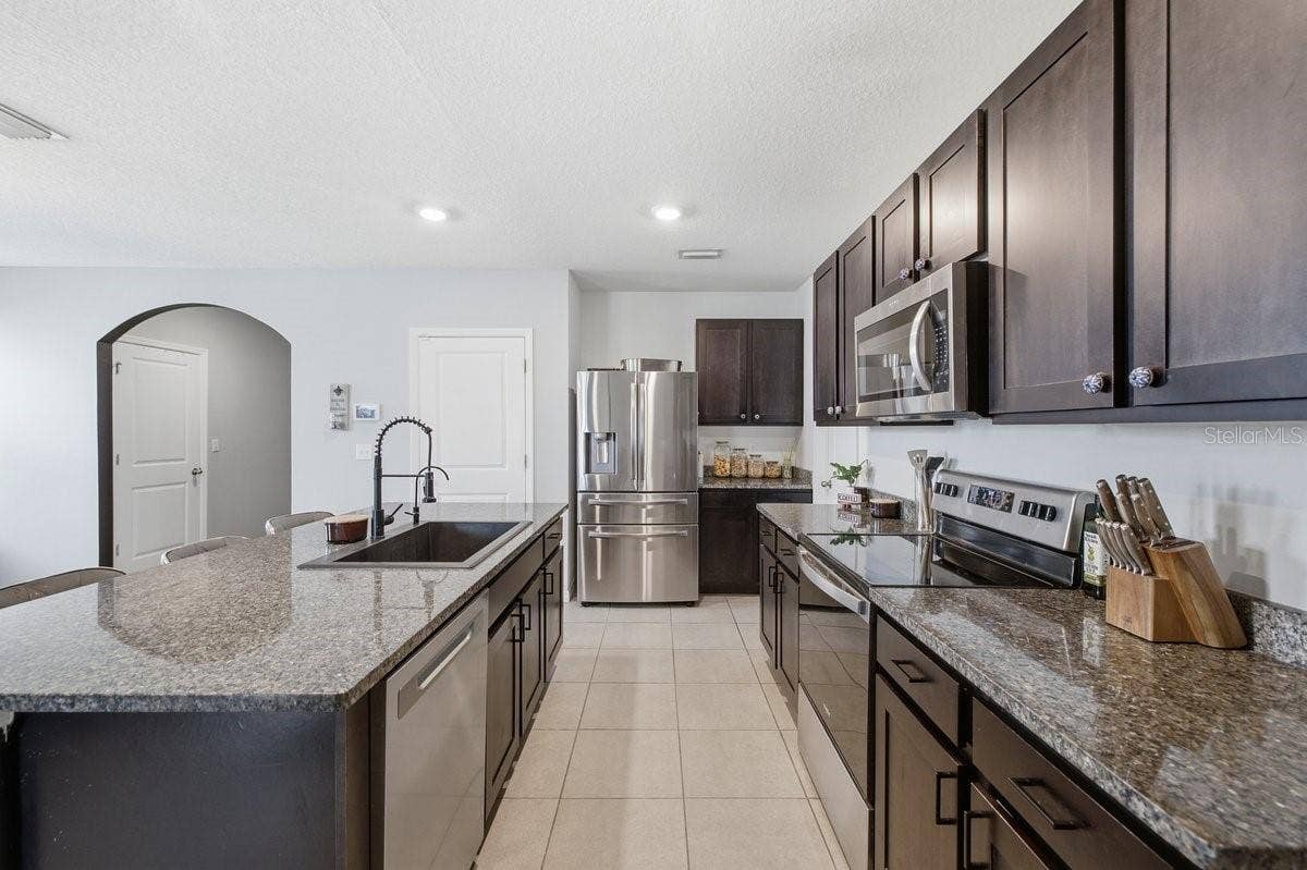 17063 OVAL RUM DRIVE, Wimauma, FL 33598 17063 OVAL RUM DRIVE, Wimauma, FL 33598