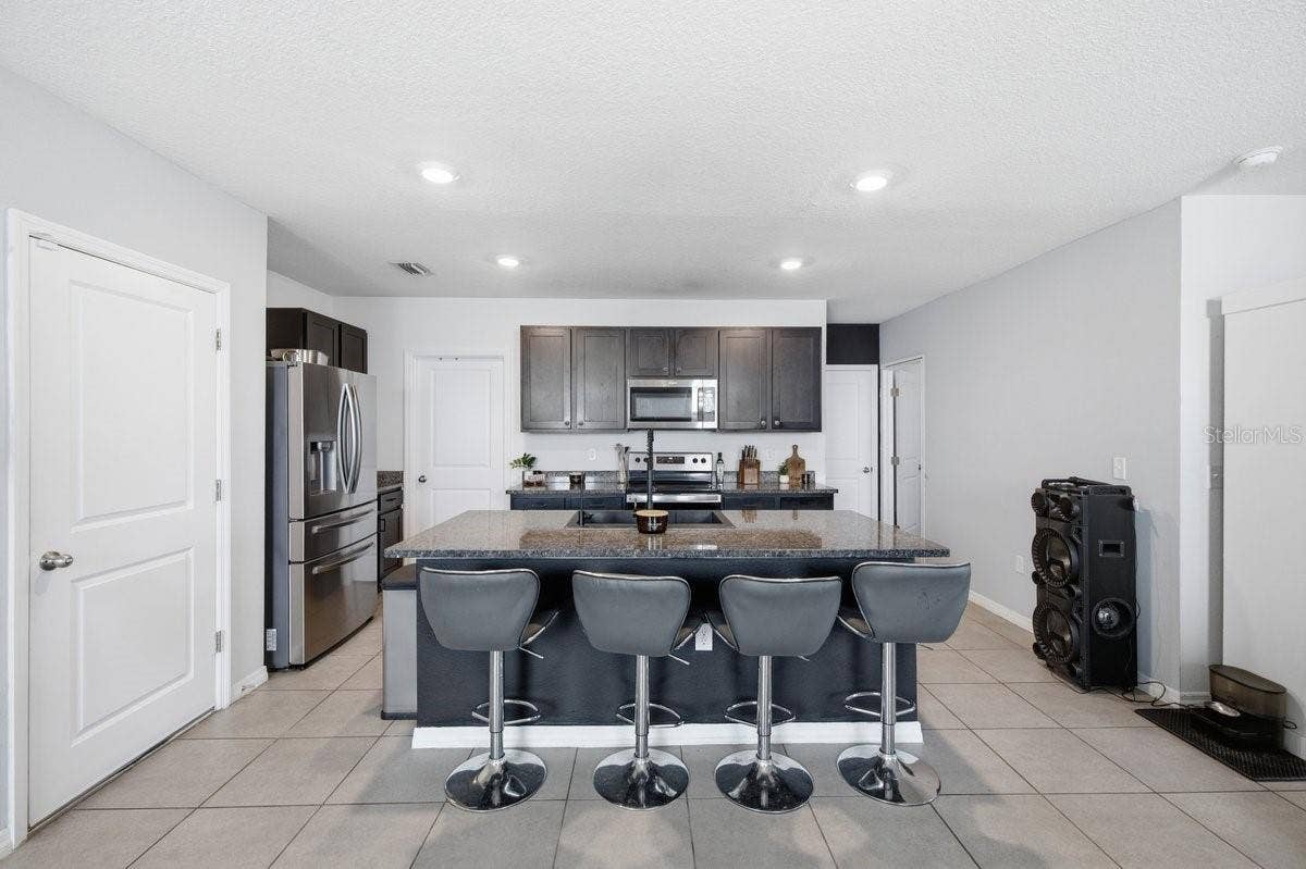 17063 OVAL RUM DRIVE, Wimauma, FL 33598 17063 OVAL RUM DRIVE, Wimauma, FL 33598