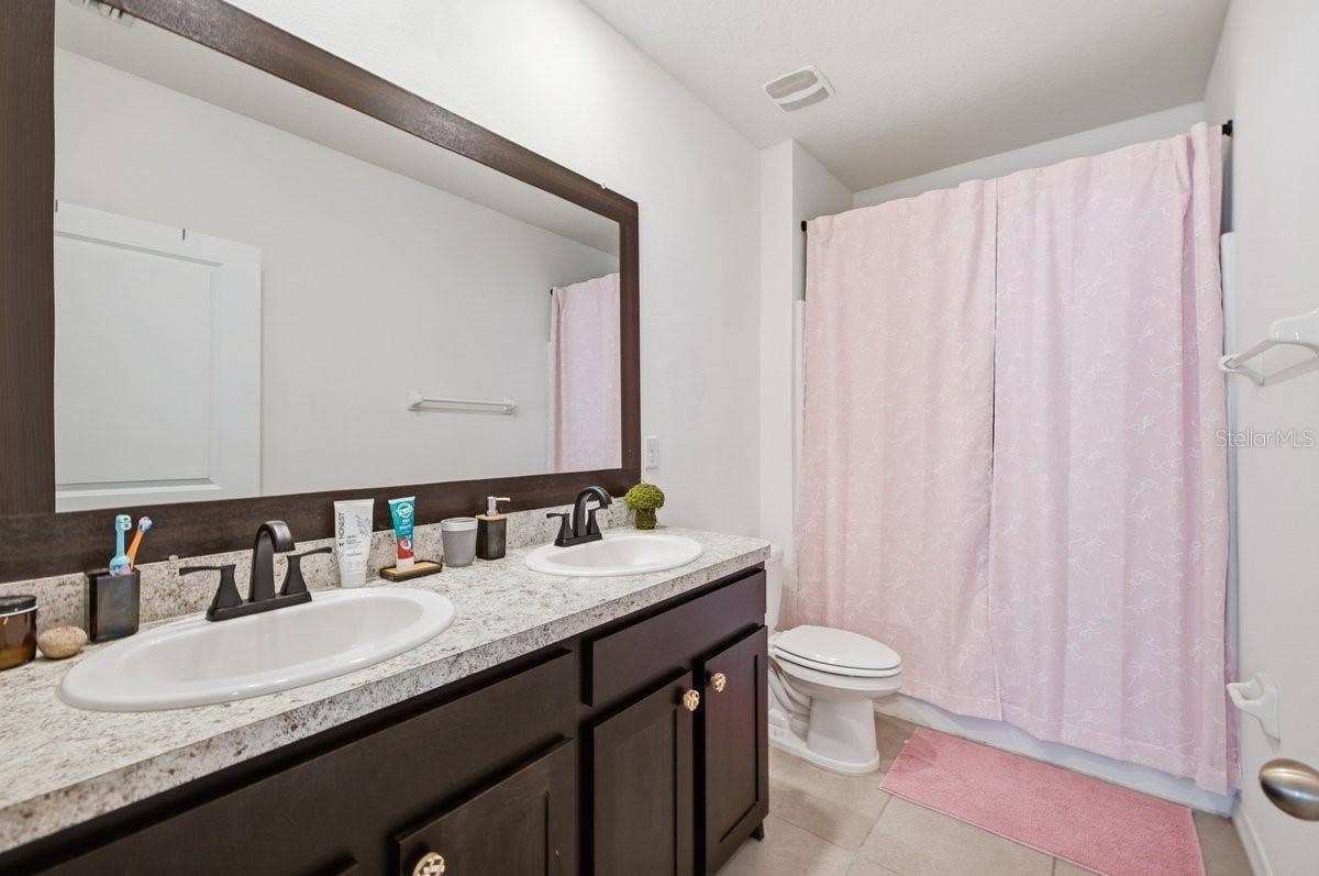 17063 OVAL RUM DRIVE, Wimauma, FL 33598 17063 OVAL RUM DRIVE, Wimauma, FL 33598