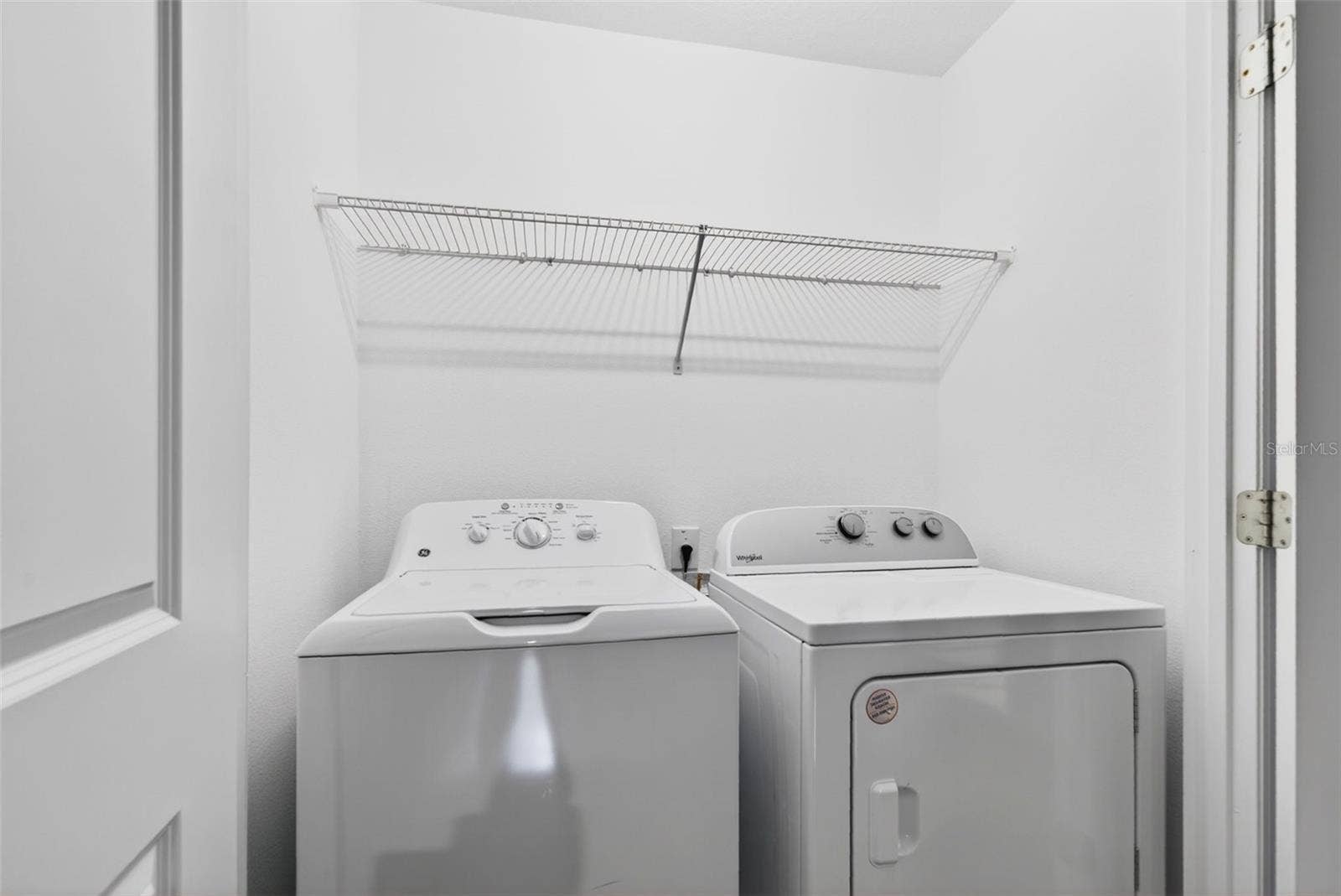 6425 FAIRMONT LANE, Palmetto, FL 34221 Washer and Dryer