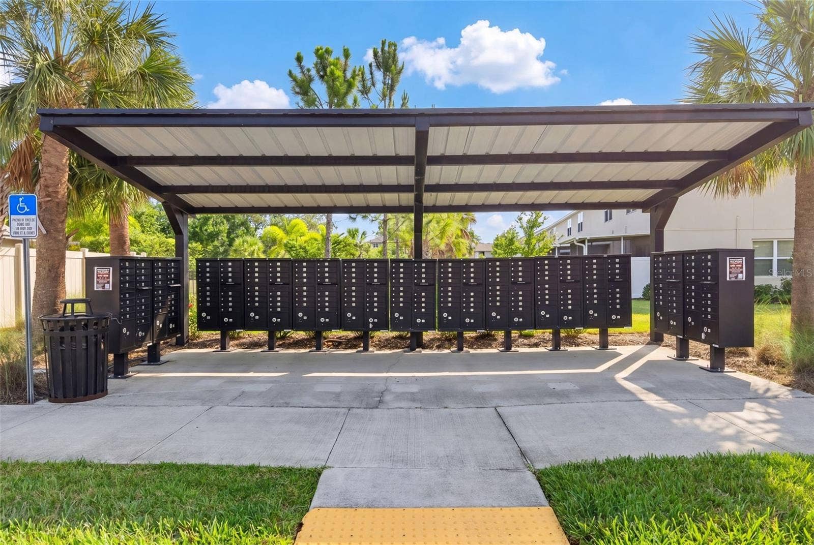 6425 FAIRMONT LANE, Palmetto, FL 34221 6425 FAIRMONT LANE, Palmetto, FL 34221