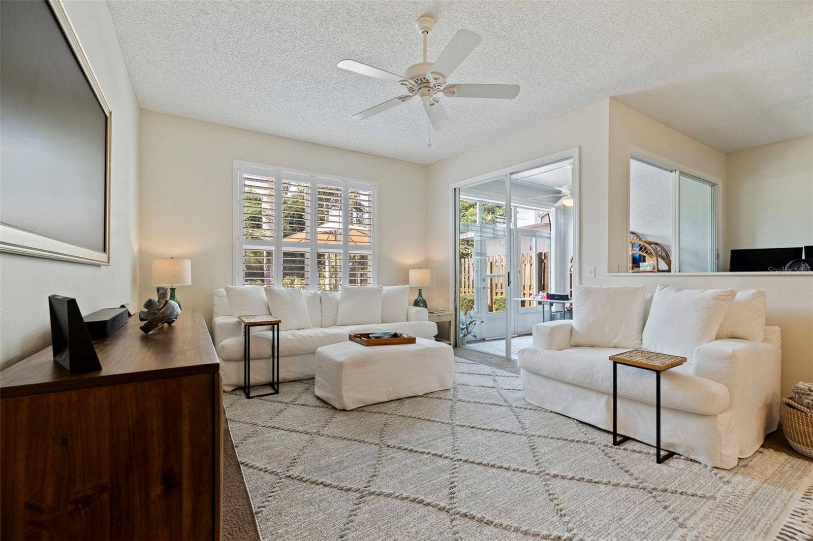 3022 PEPPERWOOD LANE W, Clearwater, FL 33761 3022 PEPPERWOOD LANE W, Clearwater, FL 33761