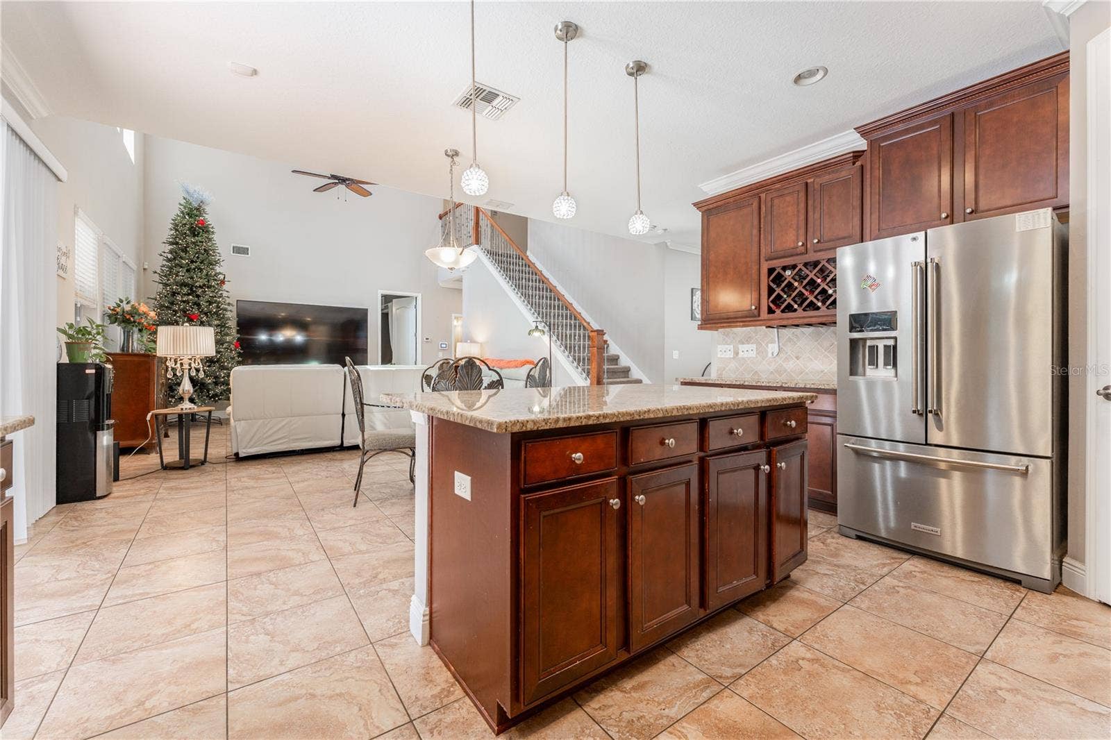 215 PARSONS WOODS DRIVE, Seffner, FL 33584 215 PARSONS WOODS DRIVE, Seffner, FL 33584