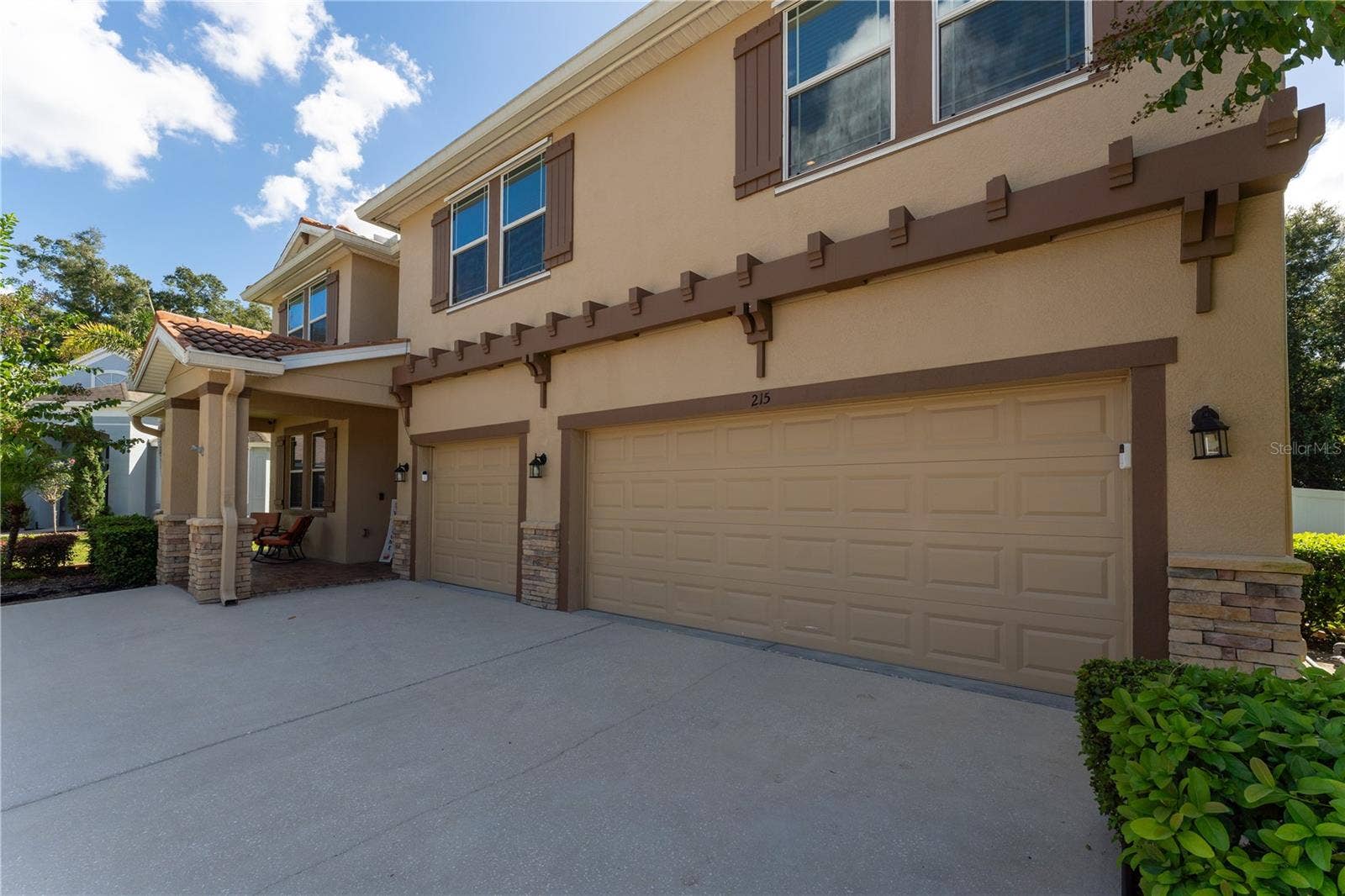 215 PARSONS WOODS DRIVE, Seffner, FL 33584 215 PARSONS WOODS DRIVE, Seffner, FL 33584