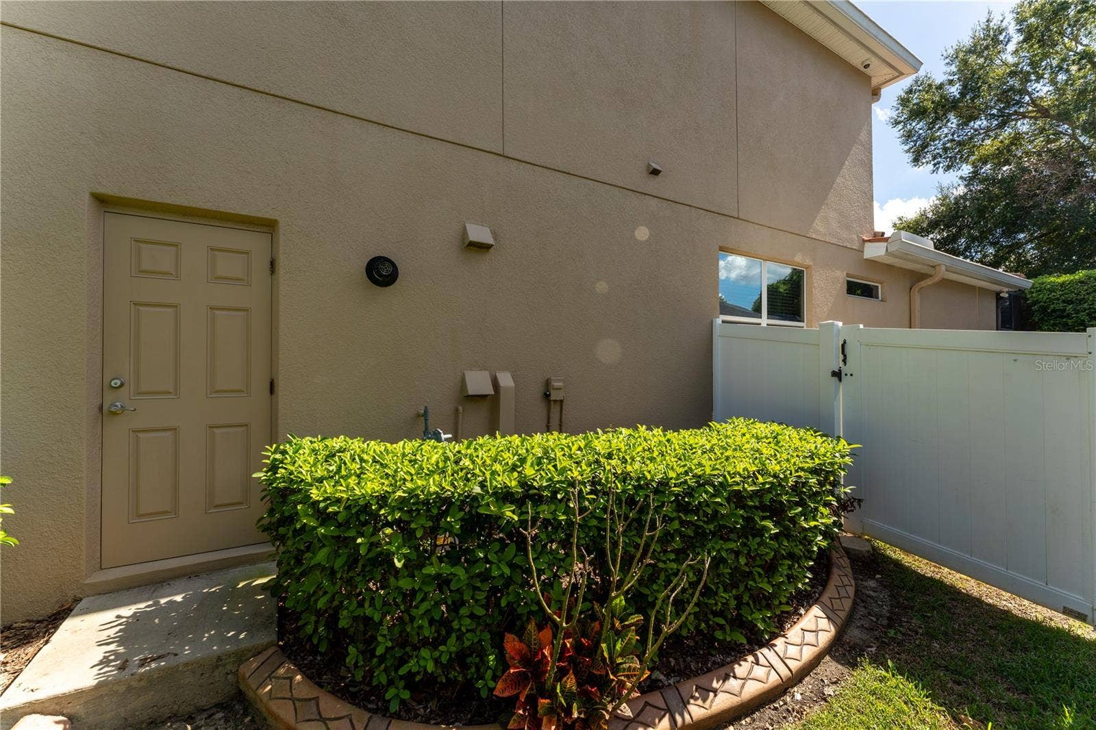 215 PARSONS WOODS DRIVE, Seffner, FL 33584 215 PARSONS WOODS DRIVE, Seffner, FL 33584