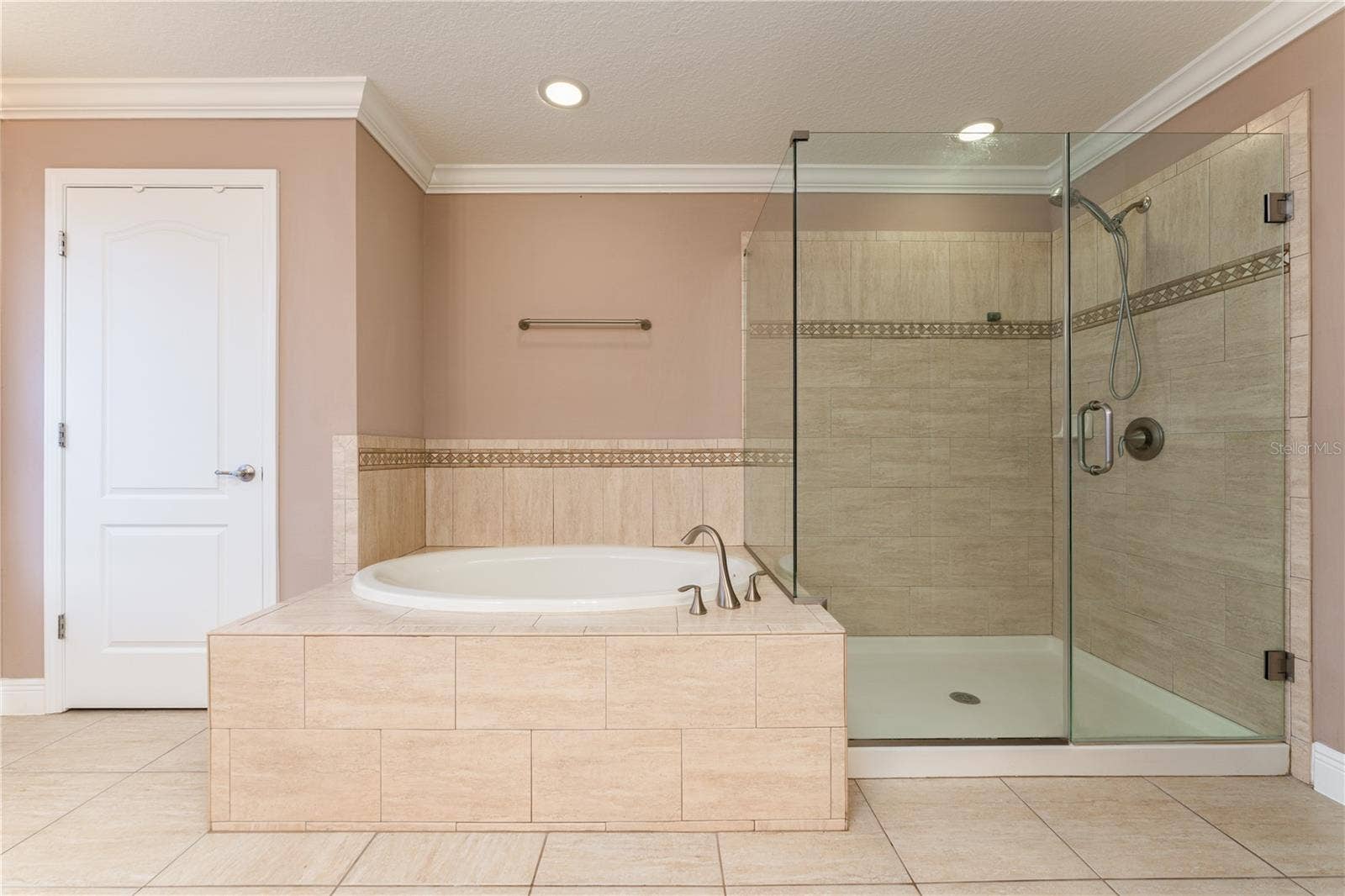 215 PARSONS WOODS DRIVE, Seffner, FL 33584 215 PARSONS WOODS DRIVE, Seffner, FL 33584