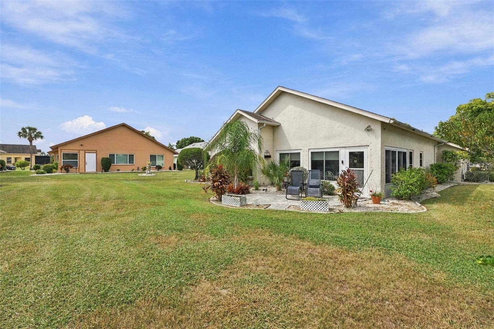 1803 E DEL WEBB BOULEVARD, Sun City Center, FL 33573
