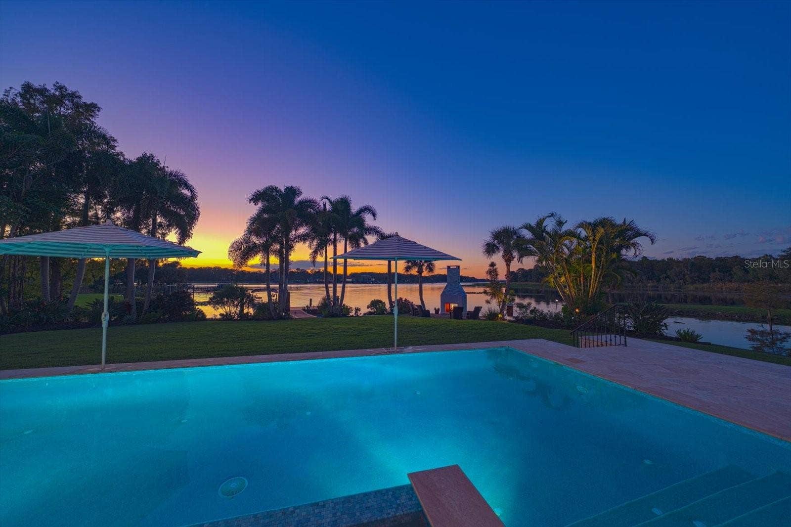 2056 COVE TRACE, Palm Harbor, FL 34685 Year Round, Beautiful Sunsets!