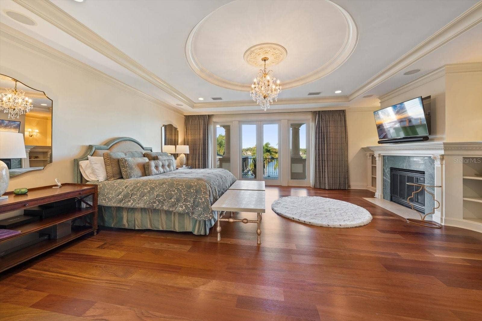 2056 COVE TRACE, Palm Harbor, FL 34685 Lavish Primary Retreat