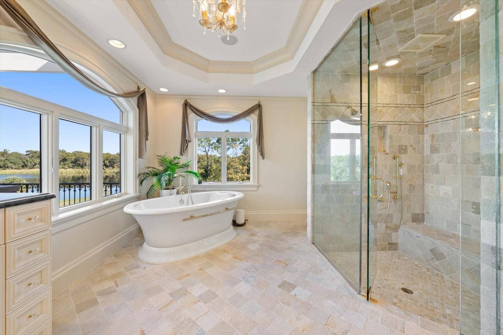 2056 COVE TRACE, Palm Harbor, FL 34685 Immaculate Primary Bathroom