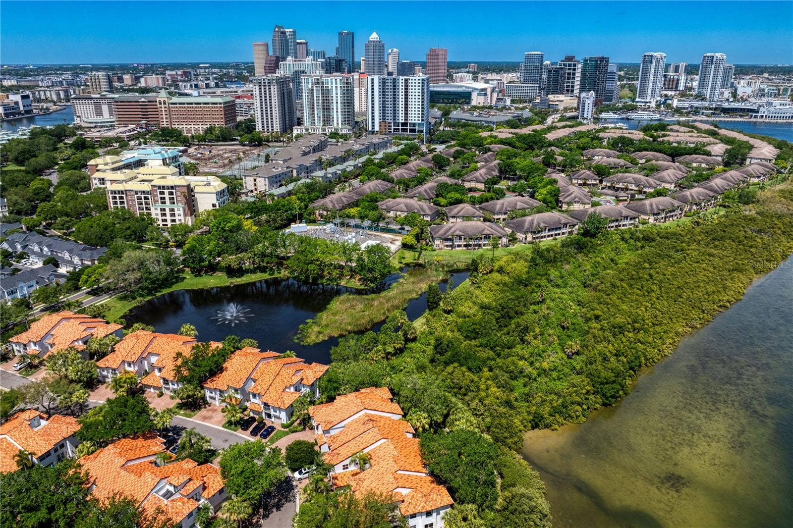 1177 SHIPWATCH CIRCLE, Tampa, FL 33602