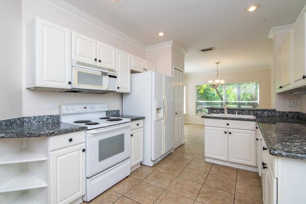 1177 SHIPWATCH CIRCLE, Tampa, FL 33602