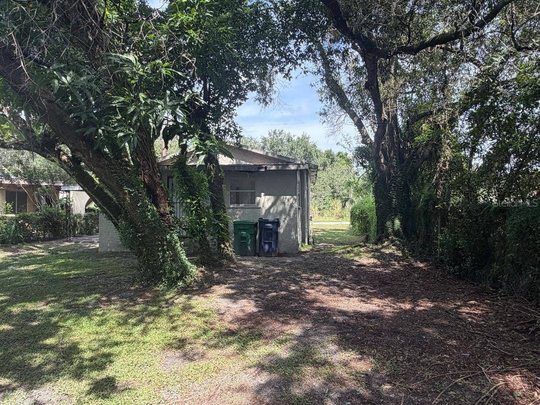 2921 E 24TH, Tampa, FL 33605 2921 E 24TH, Tampa, FL 33605