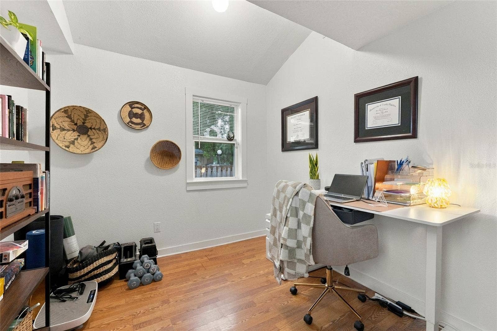 412 E HAMILTON AVENUE, Tampa, FL 33604 412 E HAMILTON AVENUE, Tampa, FL 33604