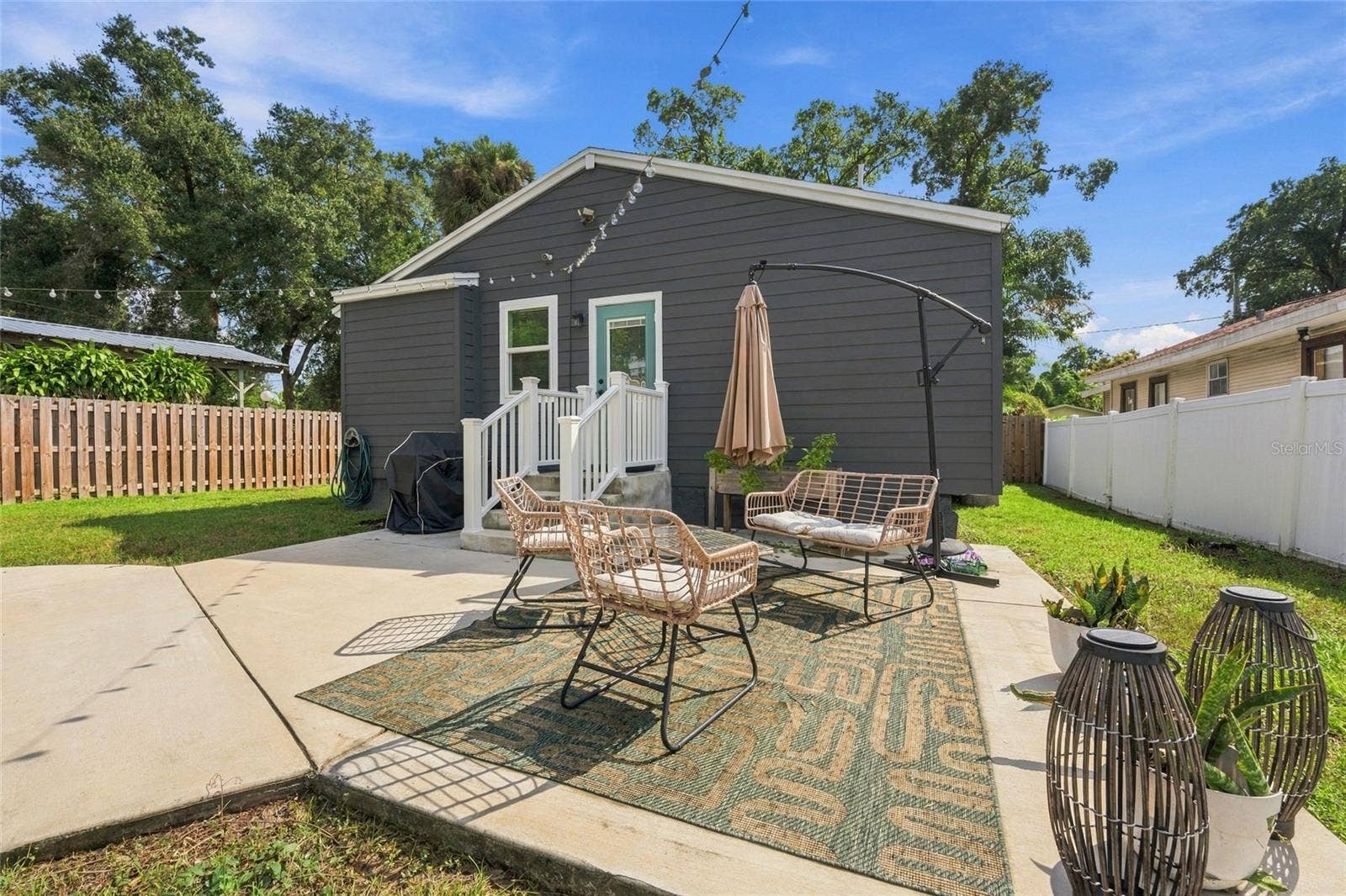 412 E HAMILTON AVENUE, Tampa, FL 33604 412 E HAMILTON AVENUE, Tampa, FL 33604