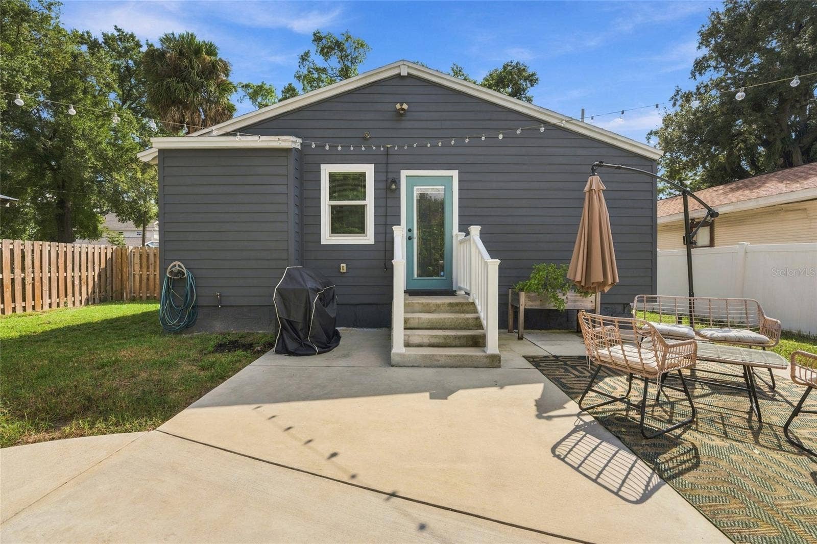 412 E HAMILTON AVENUE, Tampa, FL 33604 412 E HAMILTON AVENUE, Tampa, FL 33604