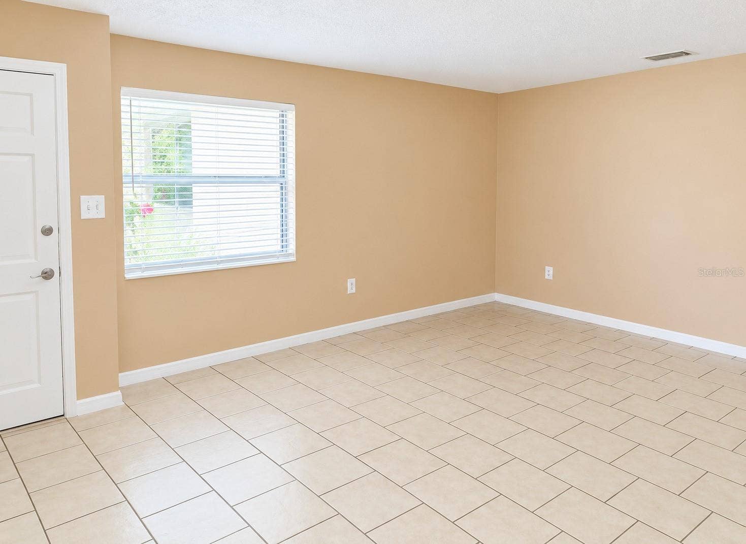3052 PARK LANE, Dunedin, FL 34698 3052 PARK LANE, Dunedin, FL 34698