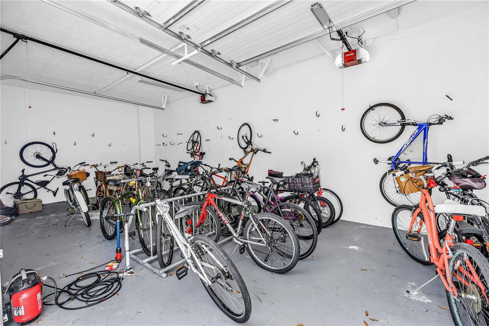 210 5TH AVENUE S, #303, St Petersburg, FL 33701 Secured bicycle storage.