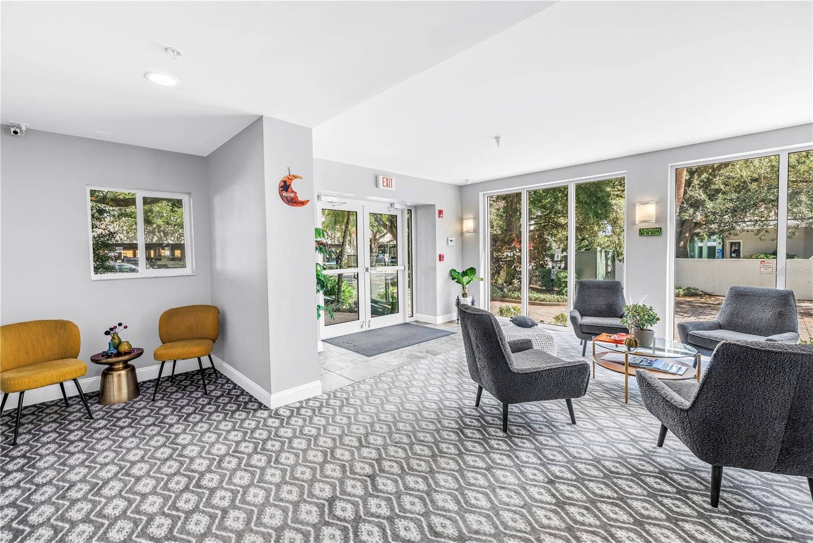 210 5TH AVENUE S, #303, St Petersburg, FL 33701 210 5TH AVENUE S, #303, St Petersburg, FL 33701