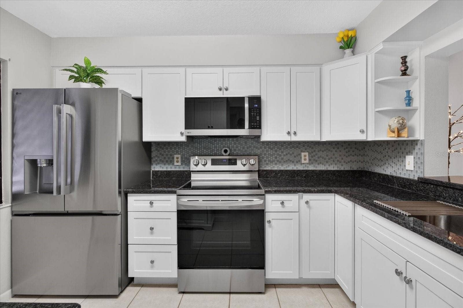 1800 MARINER DRIVE, #4, Tarpon Springs, FL 34689 1800 MARINER DRIVE, #4, Tarpon Springs, FL 34689
