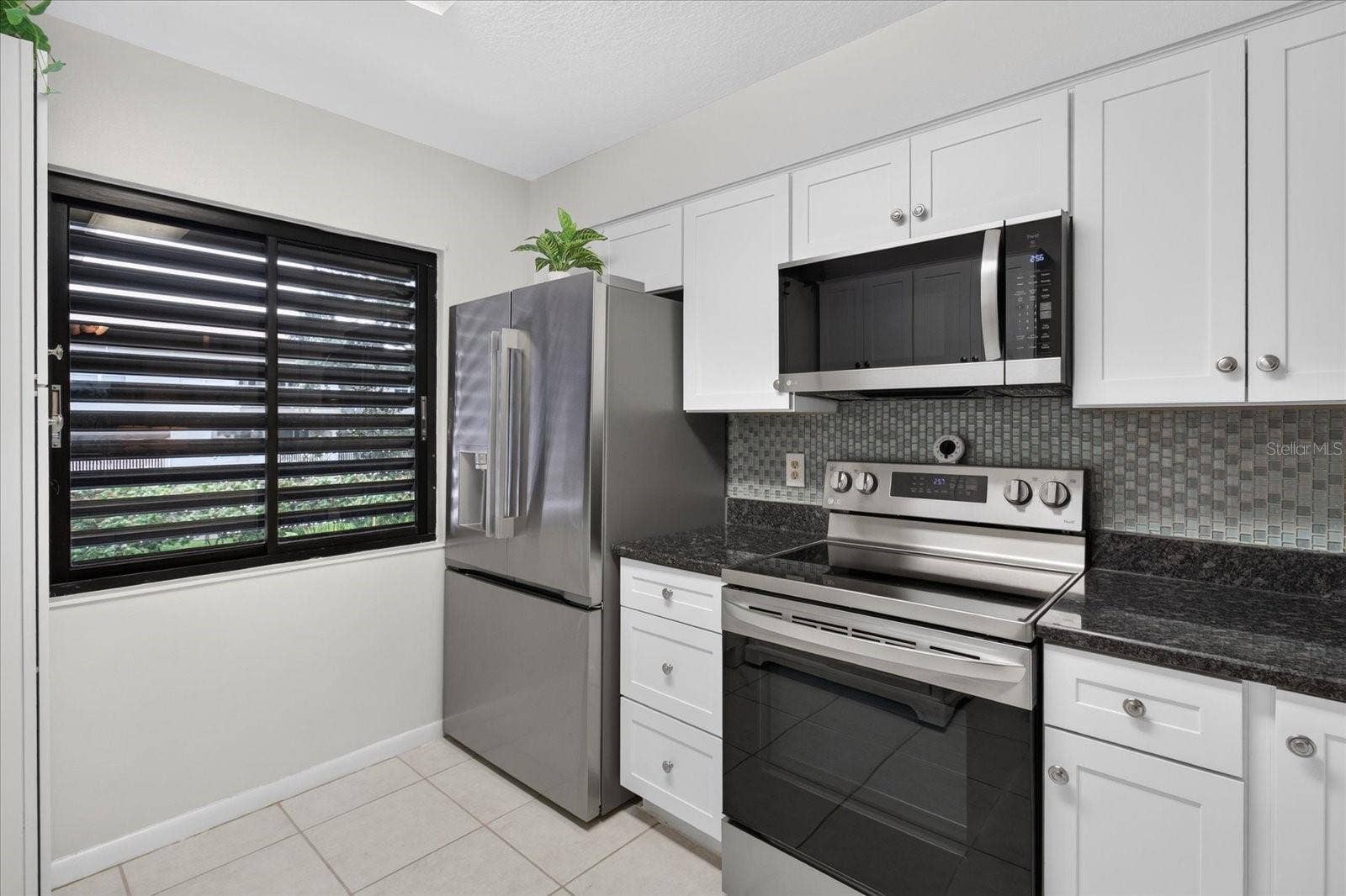 1800 MARINER DRIVE, #4, Tarpon Springs, FL 34689 1800 MARINER DRIVE, #4, Tarpon Springs, FL 34689