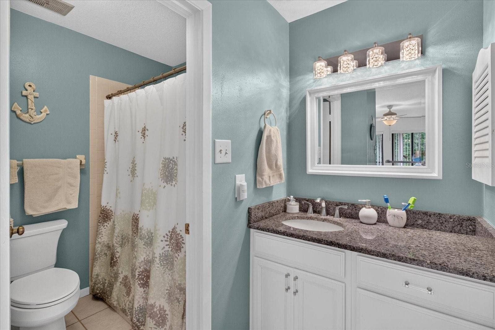 1800 MARINER DRIVE, #4, Tarpon Springs, FL 34689 1800 MARINER DRIVE, #4, Tarpon Springs, FL 34689