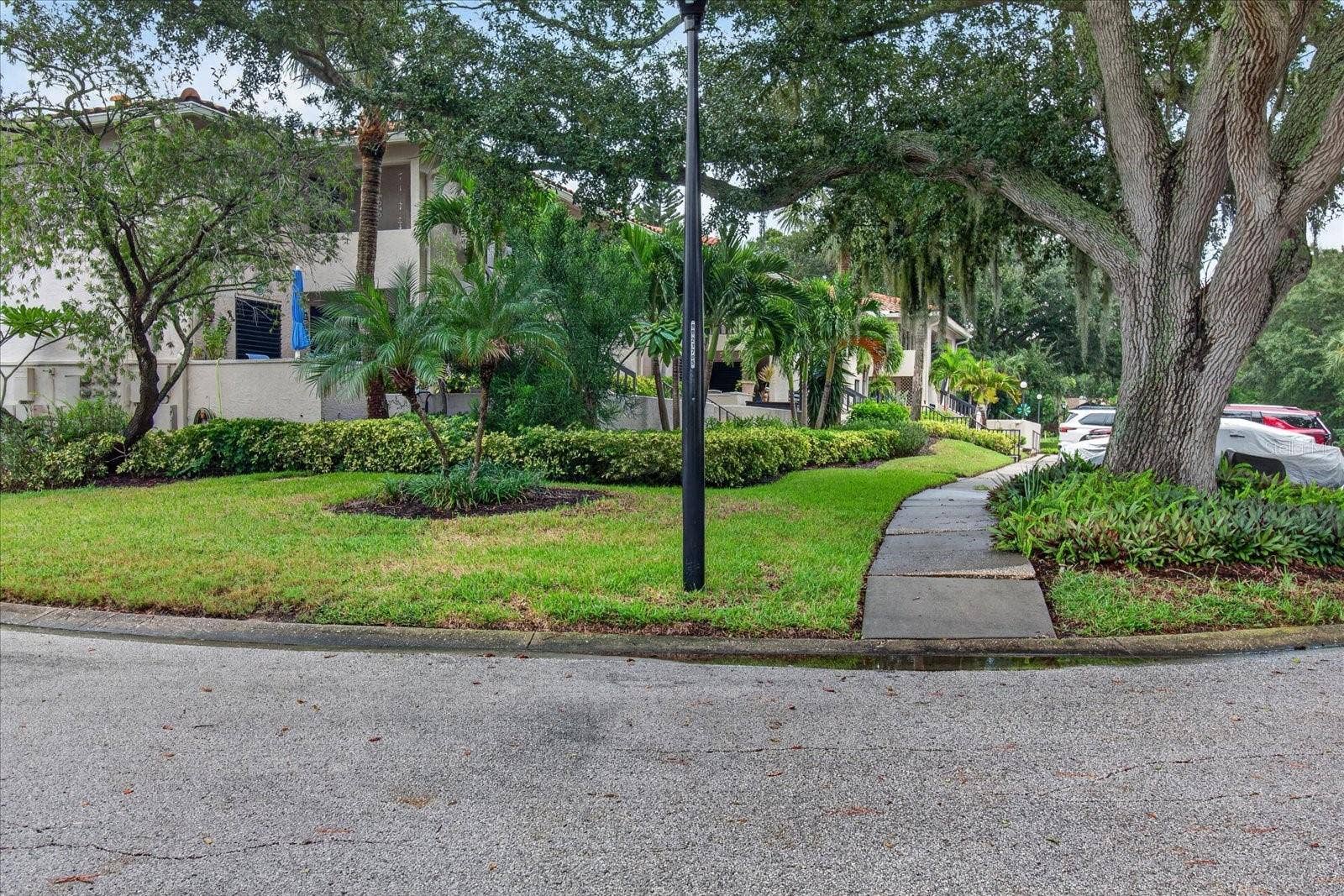 1800 MARINER DRIVE, #4, Tarpon Springs, FL 34689 1800 MARINER DRIVE, #4, Tarpon Springs, FL 34689