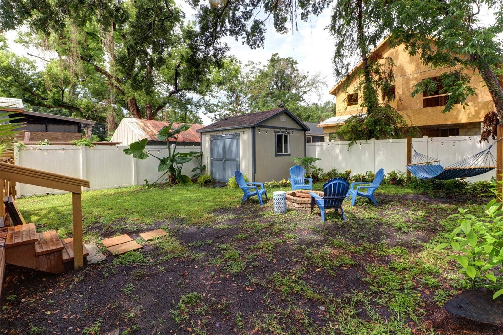 7018 N CENTRAL AVENUE, Tampa, FL 33604 7018 N CENTRAL AVENUE, Tampa, FL 33604