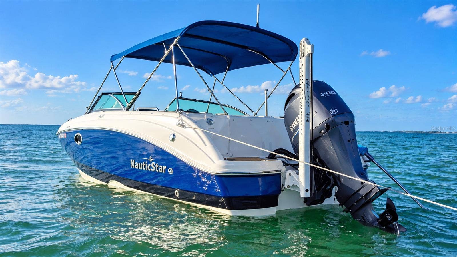 1660 GULF BOULEVARD, #706, Clearwater, FL 33767 2020 Nauticstar 243 DC available under separate agreement
